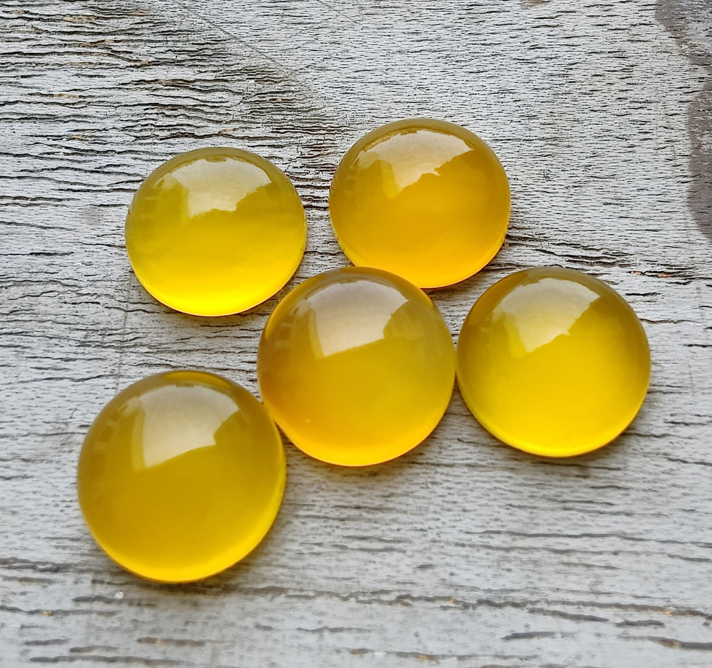 NATURAL MANGO CHALCEDONY ROUND SHAP FLAT BACK CABOCHON CALIBRATED GEMSTONES, ALL CUSTOM SIZES AVAILABLE