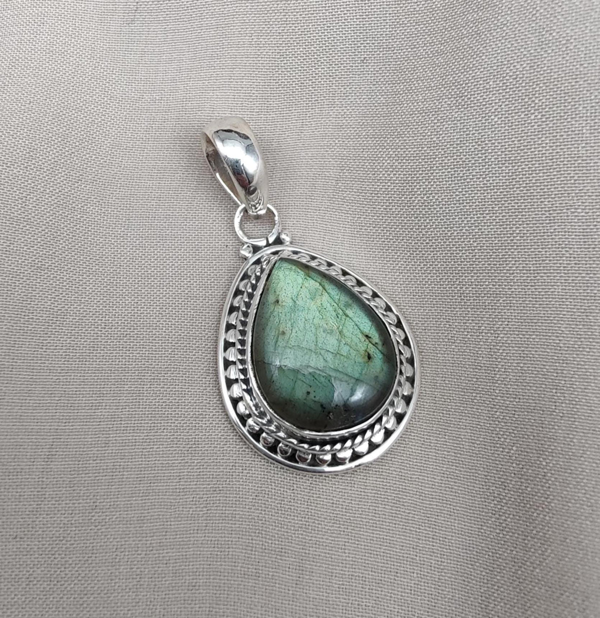 Labradorite Pendant Necklace: 925 Sterling Silver, Rainbow Flash, Boho Jewelry