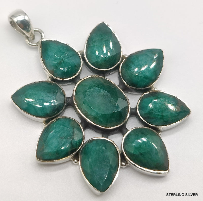 925 SOLID STERLING SILVER NATURAL EMERALD PEAR SHAPE FLOWER HANDMADE PENDANT