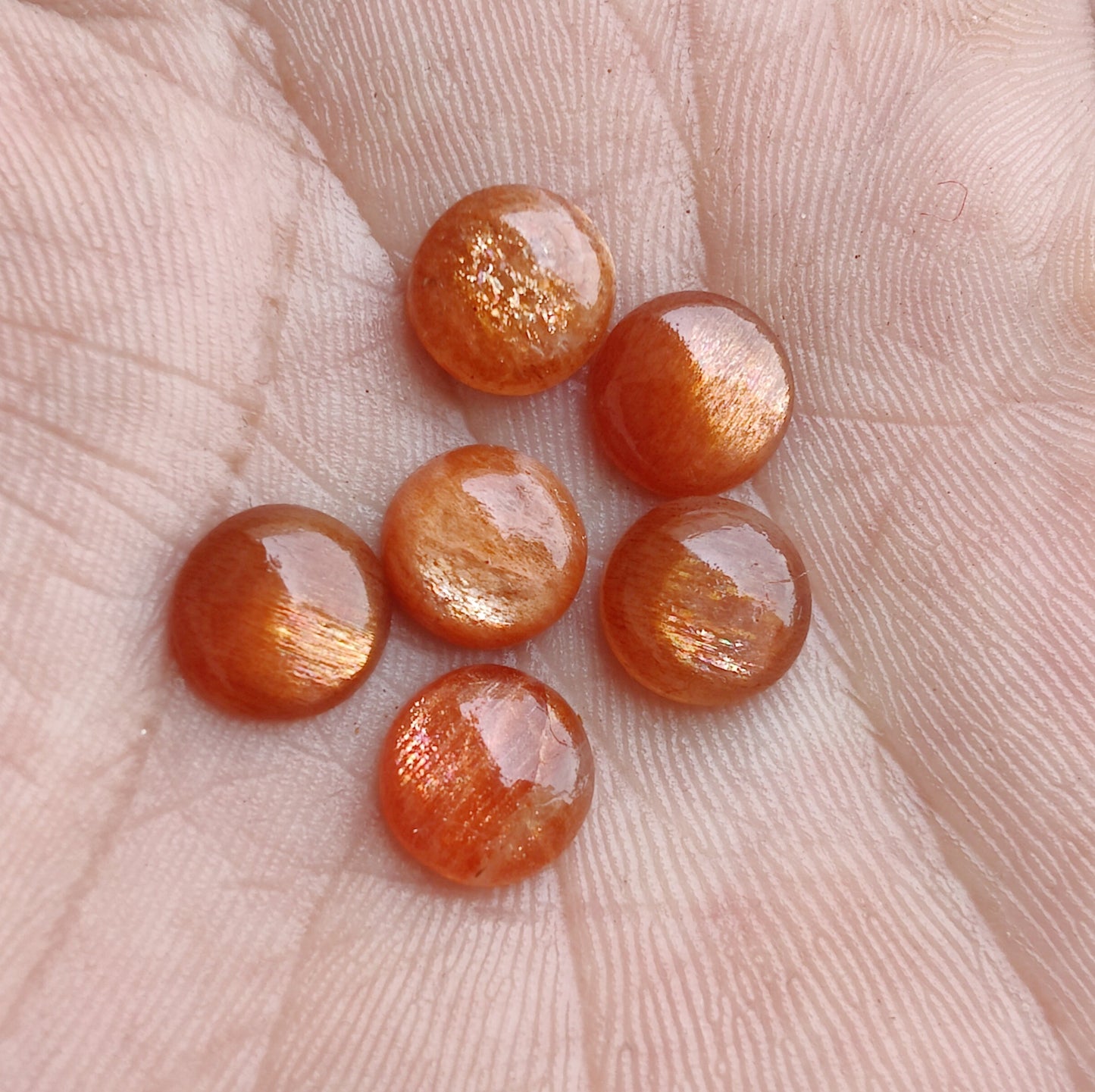 NATURAL SUNSTONE CABOCHON FLAT BACK CALIBRATED GEMSTONES, ALL SIZES AVAILABLE.
