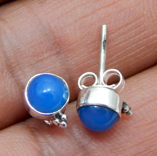 925 SOLID STERLING SILVER NATURAL BLUE CHALCEDONY GEMSTONE STUD EARRING