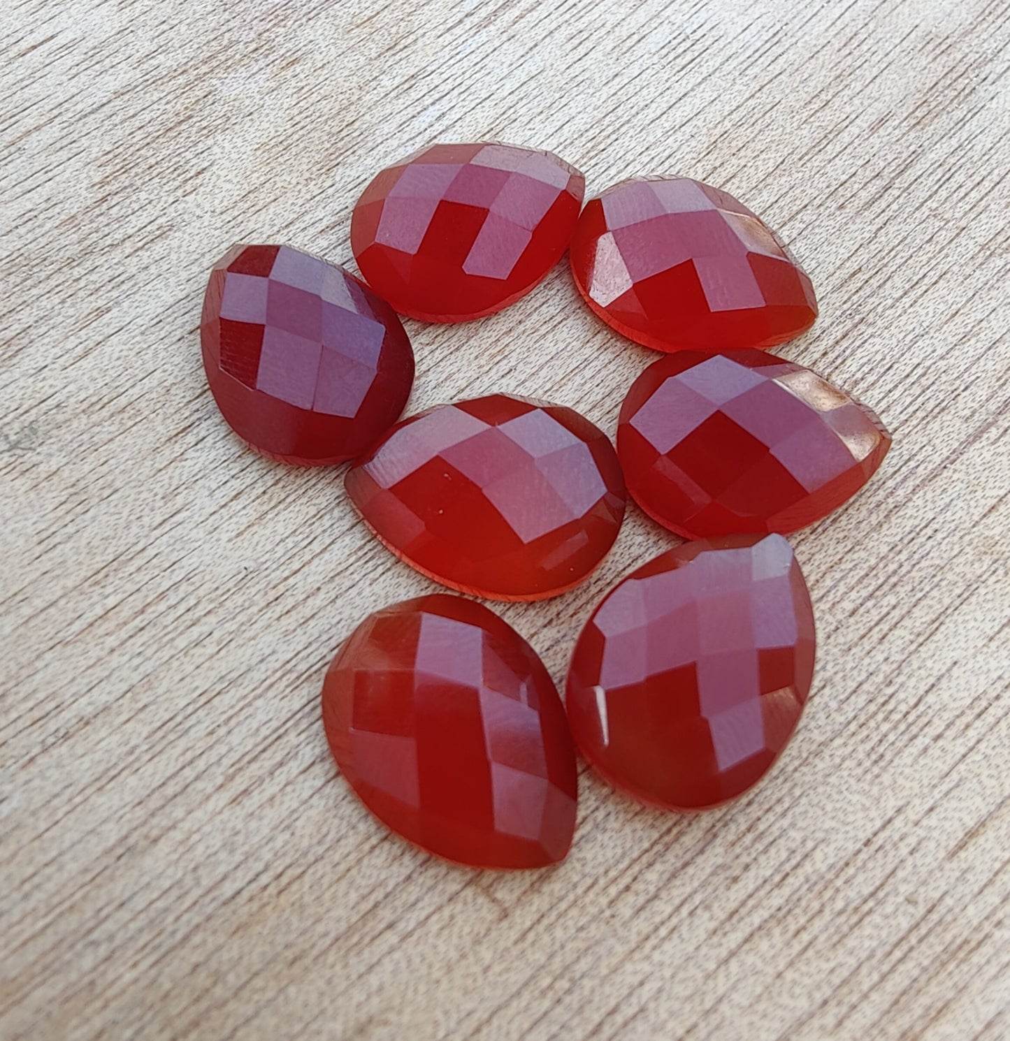 NATURAL RED ONYX PEAR SHAPE CHECKER CUT FLAT BACK CALIBRATED TEARDROP GEMSTONES, ALL SIZES AVAILABLE