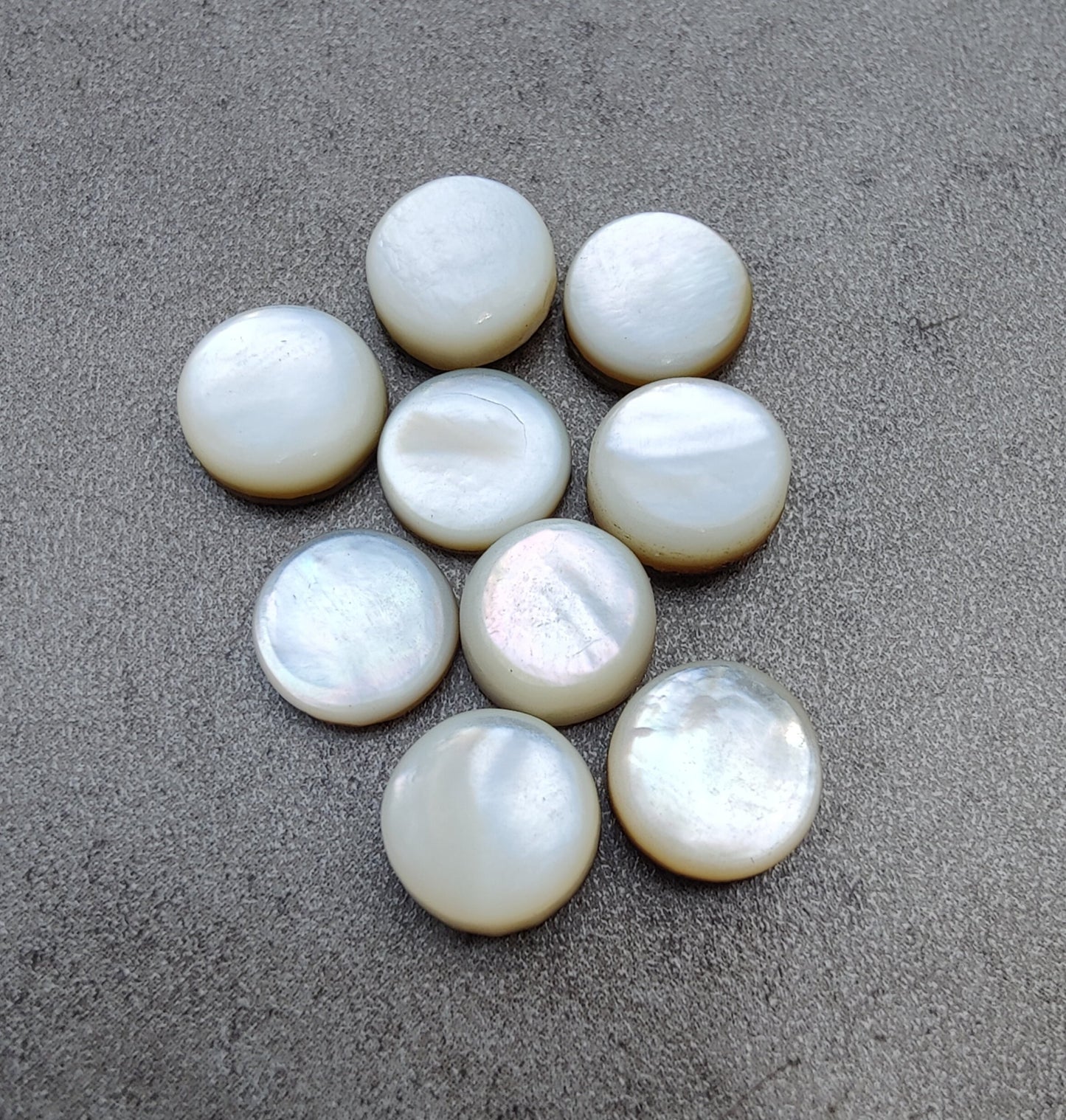 NATURAL MOTHER OF PEARL ROUND SHAPE CABOCHON FLAT BACK CALIBRATED GEMSTONES, ALL SIZES AVAILABLE