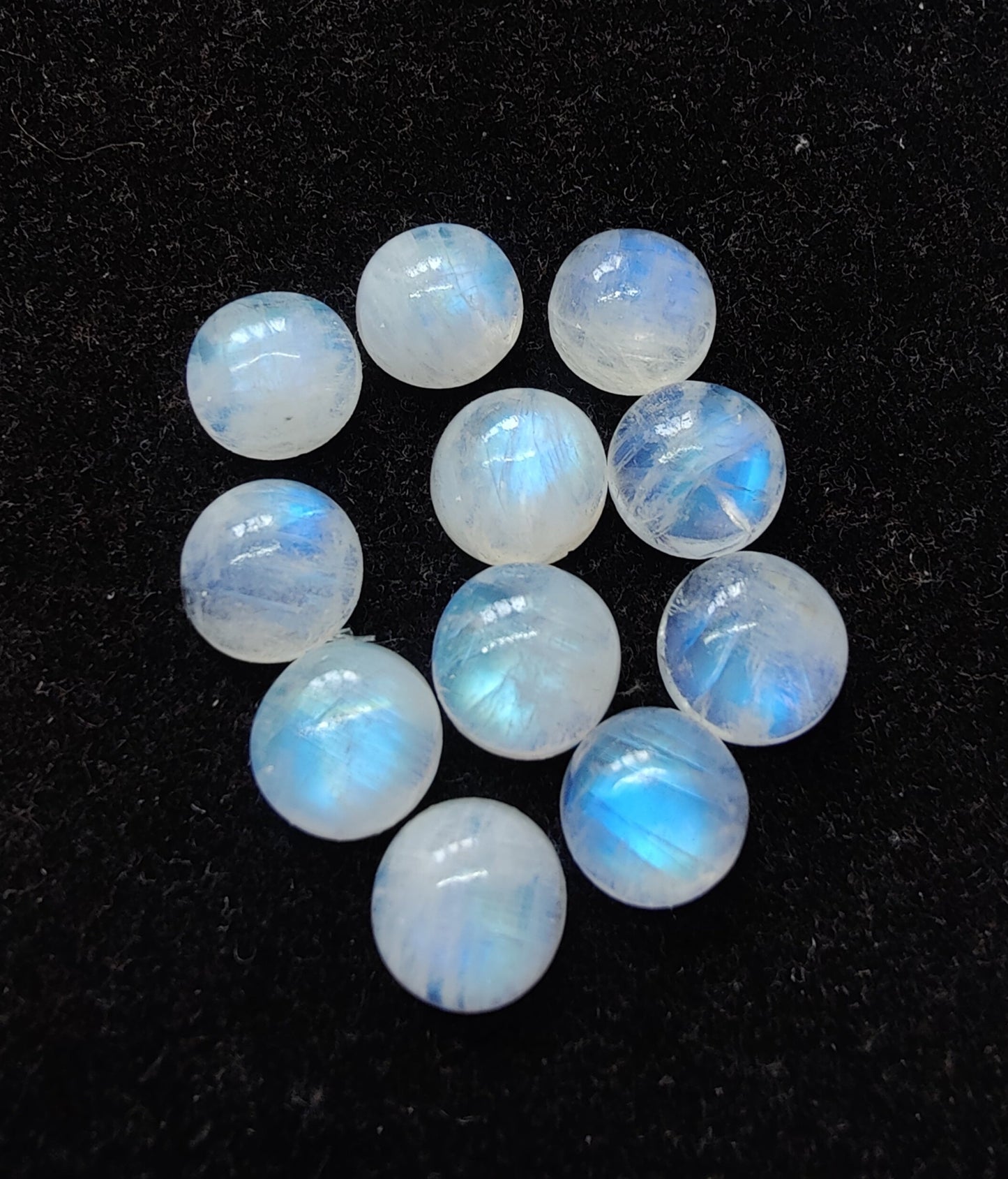 AAA+ QUALITY NATURAL RAINBOW MOONSTONE ROUND SHAPE CABOCHON FLAT BACK CALIBRATED GEMSTONES, ALL SIZES AVAILABLE