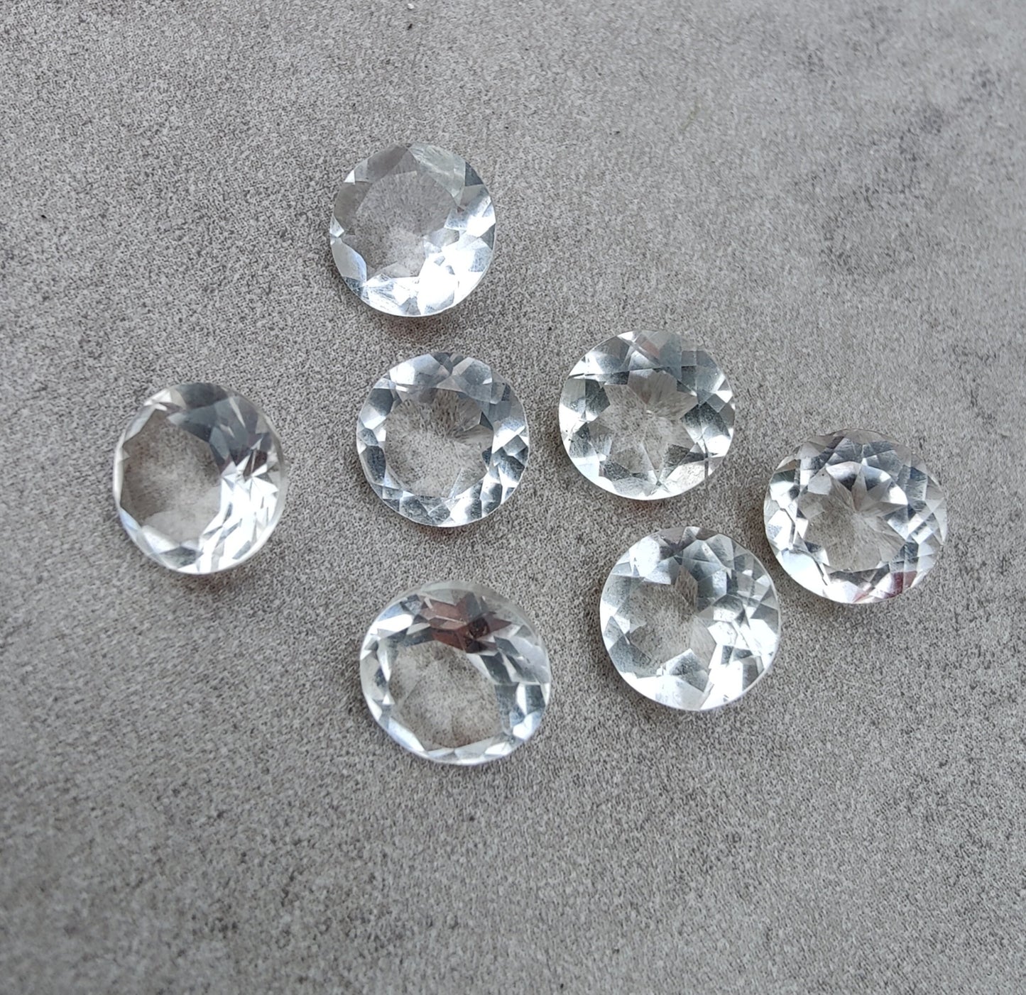 NATURAL CRYSTAL QUARTZ ROUND SHAPE FACETED CUT CALIBRATED TOP QUALITY GEMSTONES, CUSTOM SIZES ALSO AVAILABLE