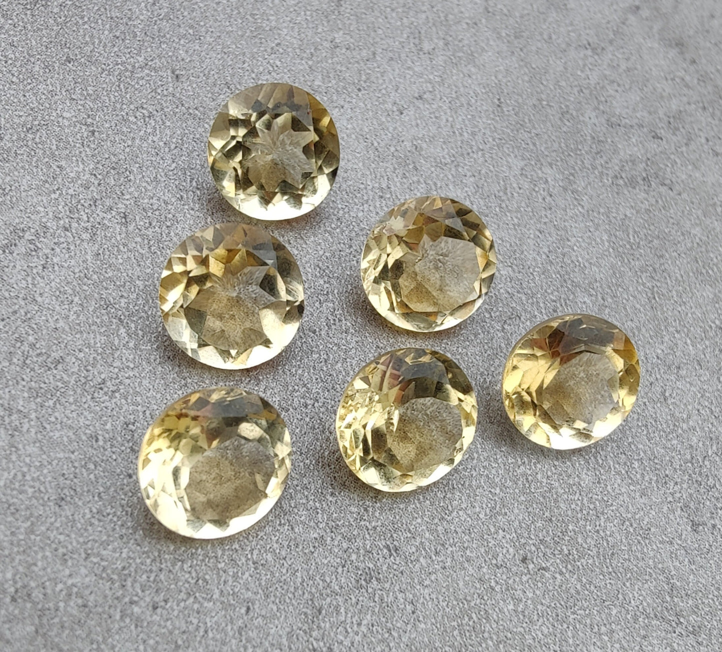 NATURAL LEMON QUARTZ FACETED CUT CALIBRATED ROUND SHAPE GEMSTONES, ALL SIZES AVAILABLE GEMSTONE : LEMON QUARTZ