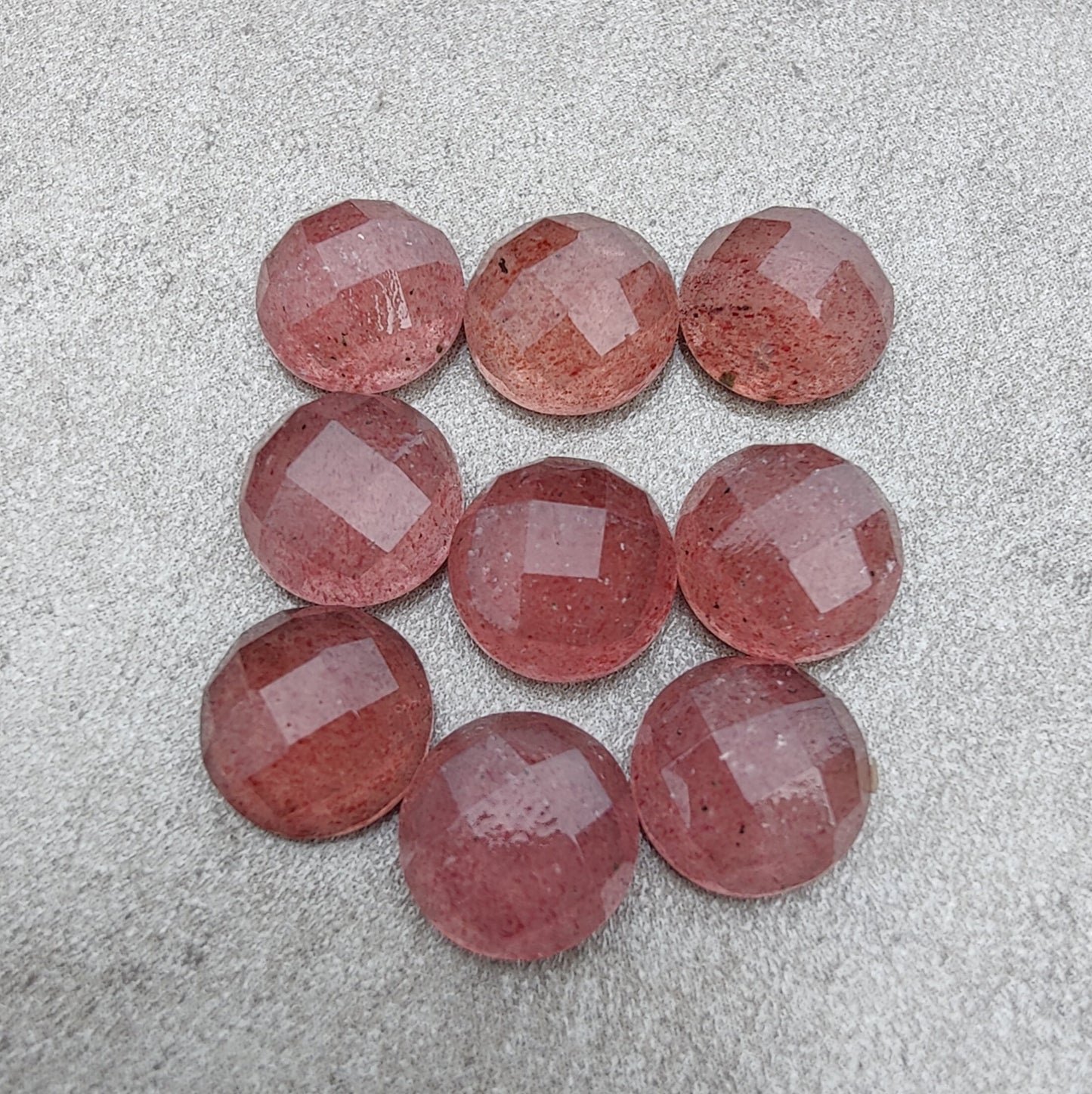 AAA+ QUALITY NATURAL STRAWBERRY QUARTZ ROUND SHAPE CHECKER CUT FLAT BACK CALIBRATED GEMSTONES, ALL SIZES AVAILABLE