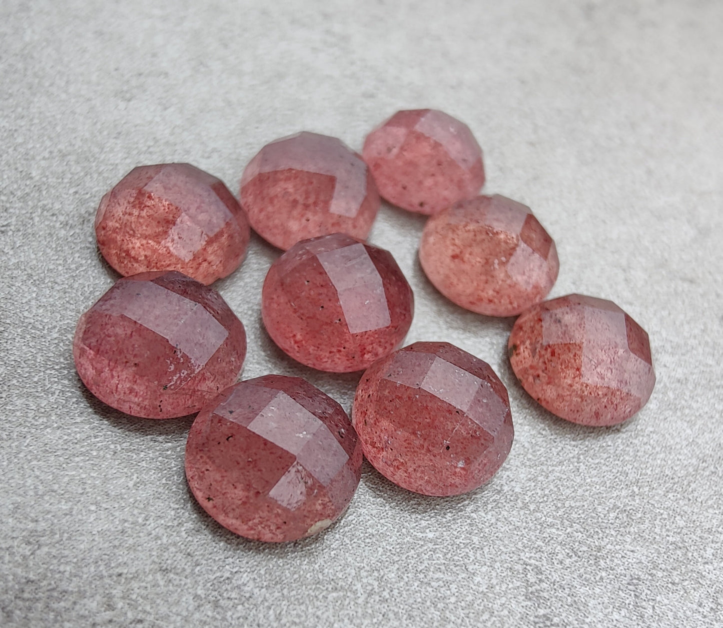 AAA+ QUALITY NATURAL STRAWBERRY QUARTZ ROUND SHAPE CHECKER CUT FLAT BACK CALIBRATED GEMSTONES, ALL SIZES AVAILABLE