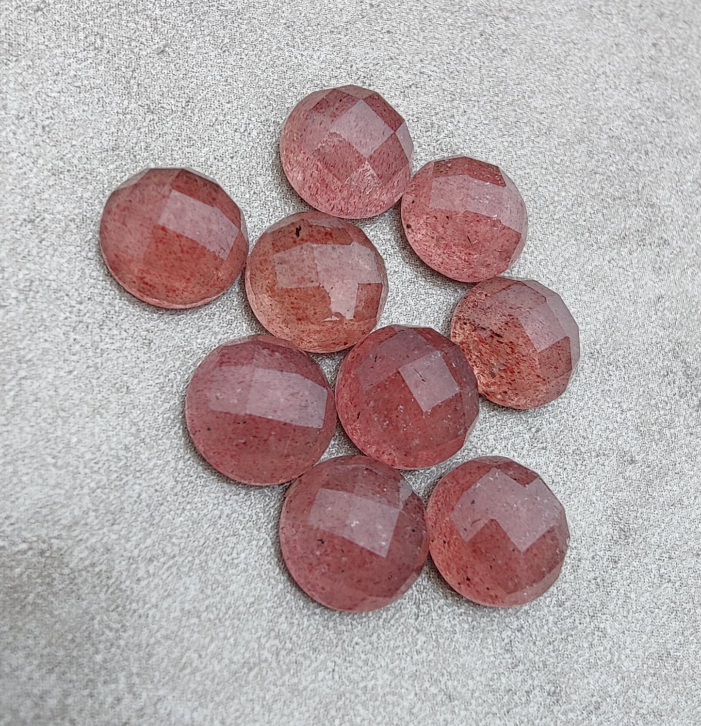 AAA+ QUALITY NATURAL STRAWBERRY QUARTZ ROUND SHAPE CHECKER CUT FLAT BACK CALIBRATED GEMSTONES, ALL SIZES AVAILABLE
