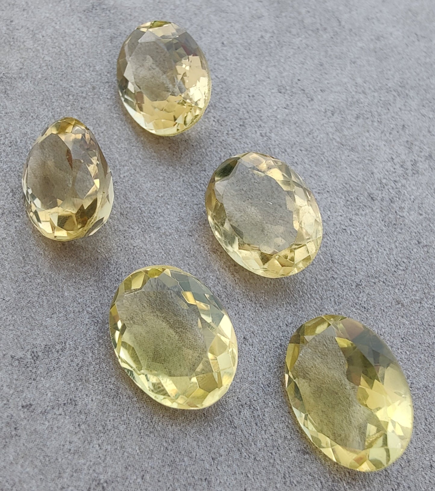 AAA+ QUALITY NATURAL LEMON QUARTZ OVAL SHAPE FACETED CUT FLAT BACK CALIBRATED WHOLESALE GEMSTONES, ALL SIZES AVAILABLE