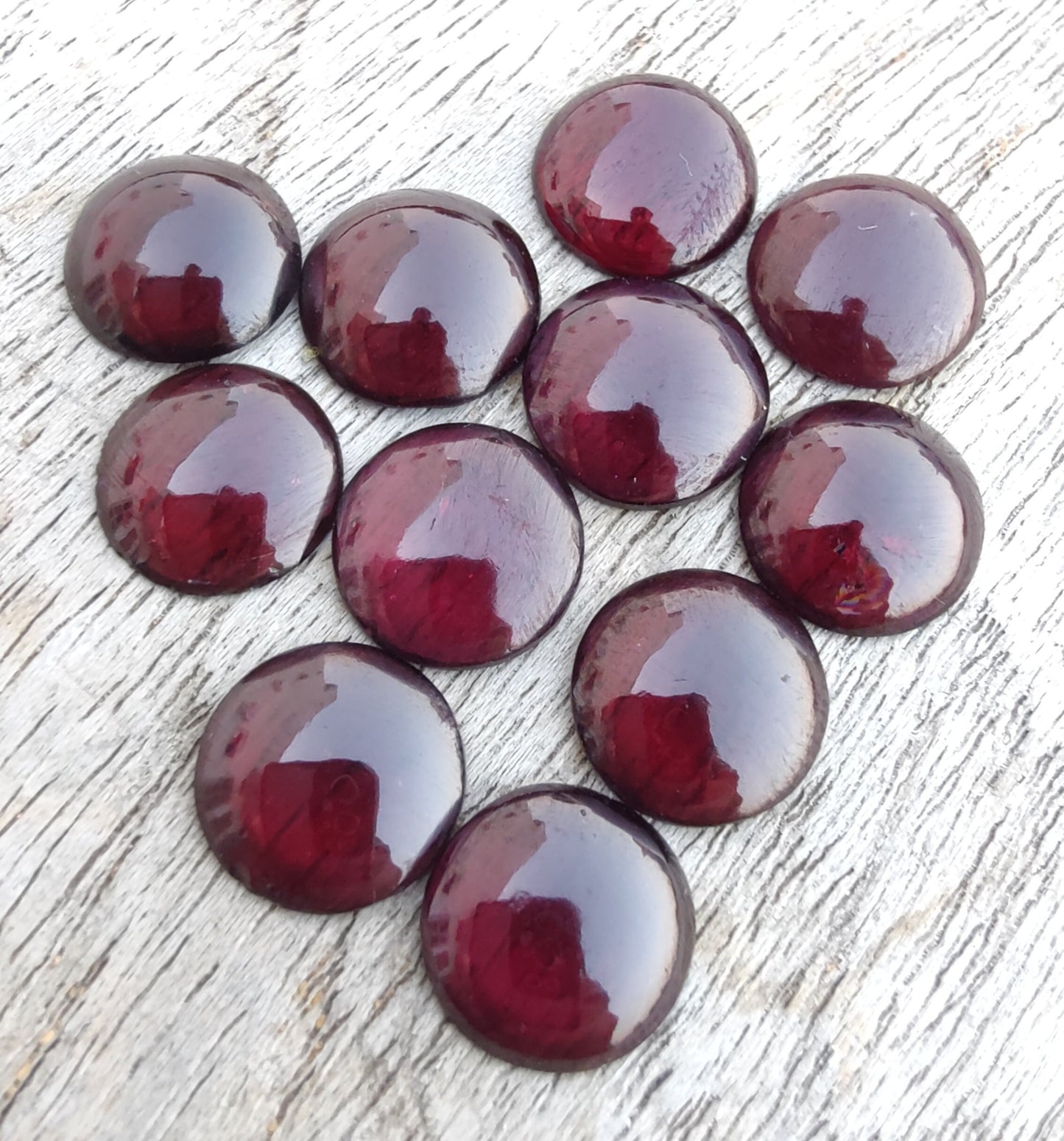 AAA+ QUALITY NATURAL GARNET ROUND SHAPE CABOCHON FLAT BACK CALIBRATED ROUND SHAPE GEMSTONES, ALL SIZES AVAILABLE