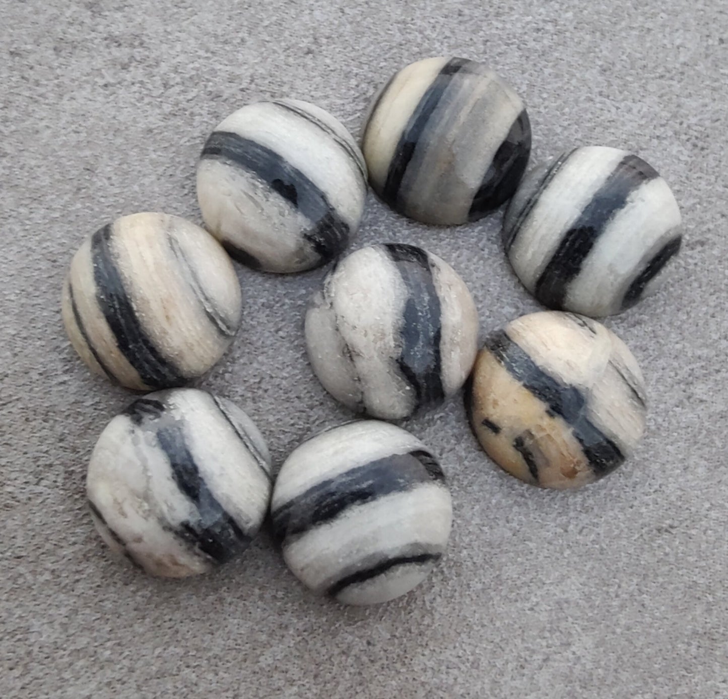 AAA+ QUALITY NATURAL ZEBRA JASPER ROUND SHAPE CABOCHON FLAT BACK CALIBRATED ROUND SHAPE GEMSTONES, ALL SIZES AVAILABLE