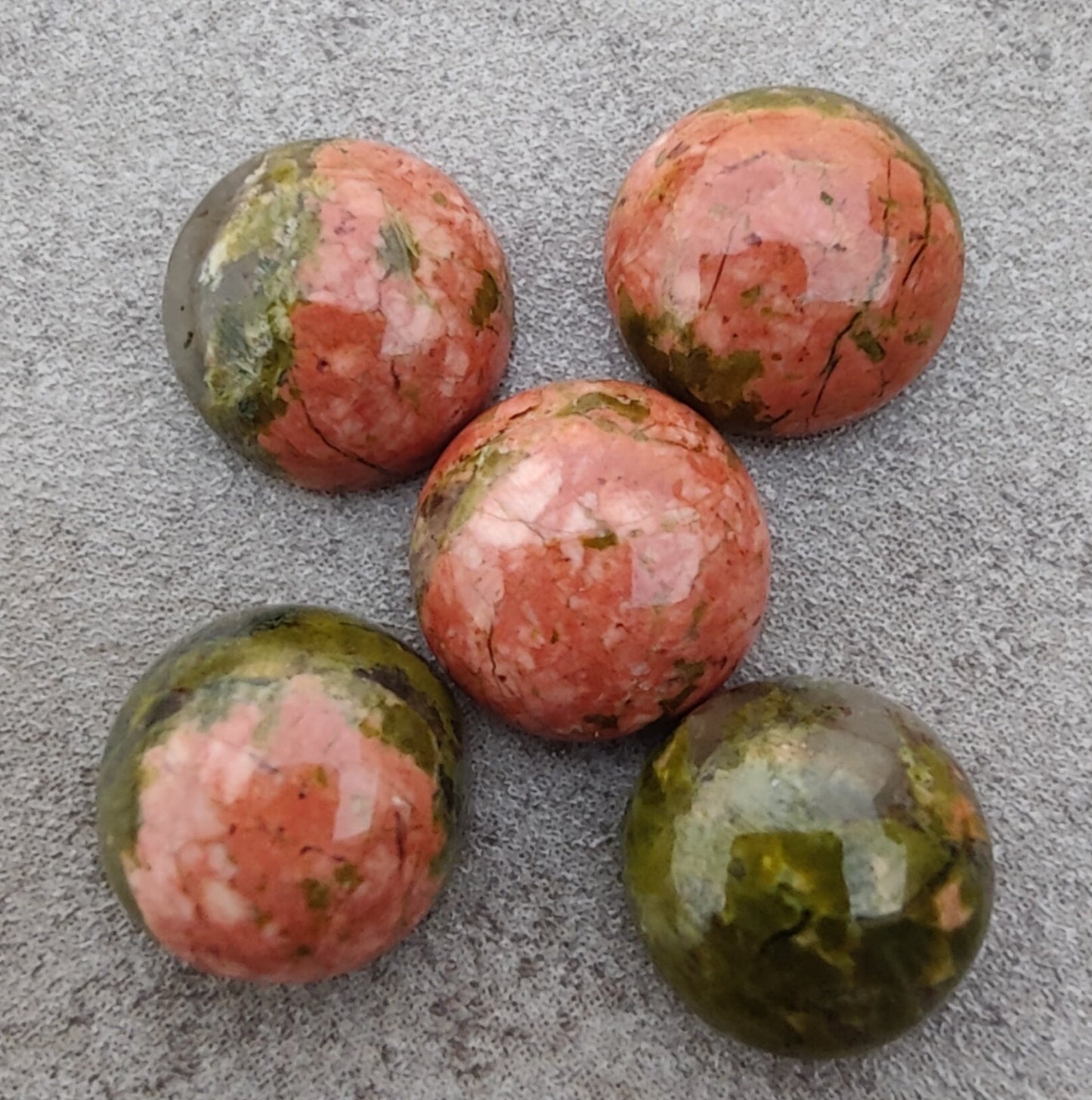 AAA+ QUALITY NATURAL UNAKITE ROUND SHAPE CABOCHON FLAT BACK CALIBRATED ROUND SHAPE GEMSTONES, ALL SIZES AVAILABLE