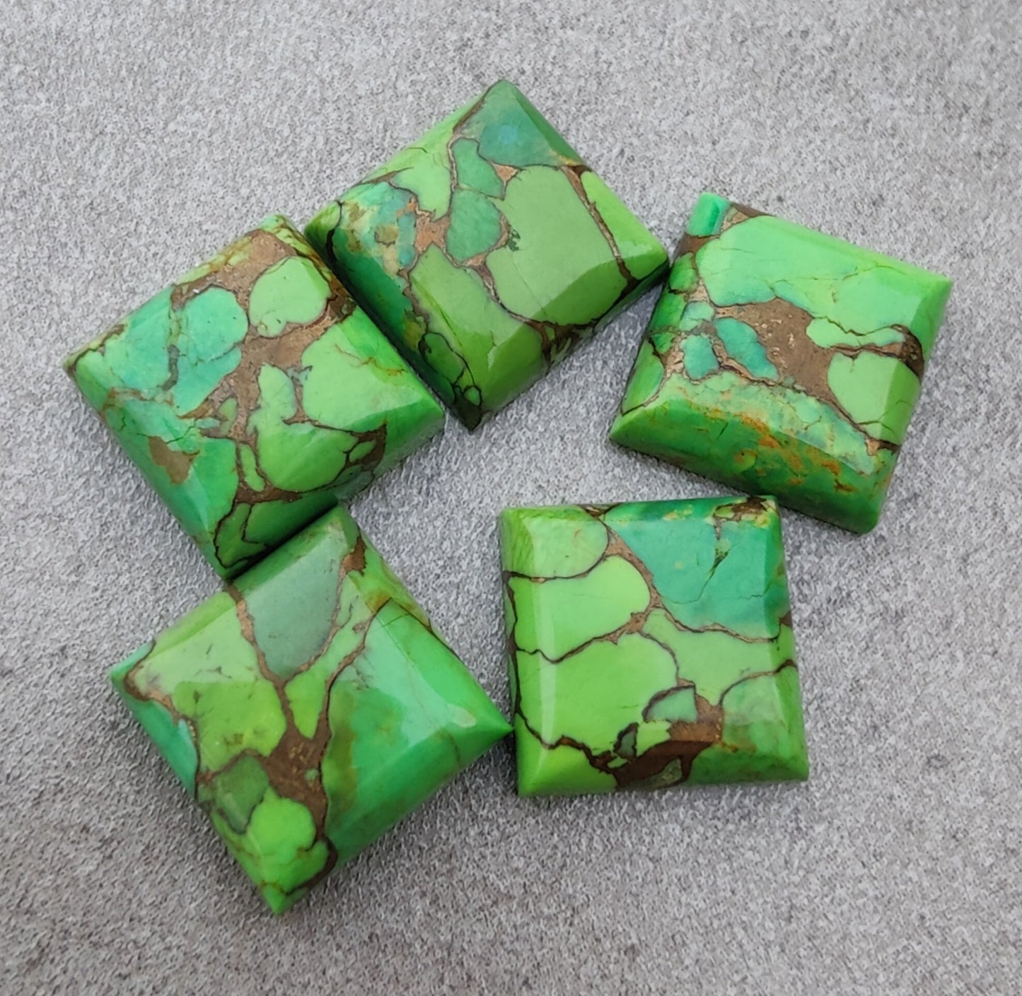 NATURAL GREEN COPPER TURQUOISE SQUARE SHAPE CABOCHON FLAT BACK CALIBRATED ROUND SHAPE GEMSTONES, ALL SIZES AVAILABLE