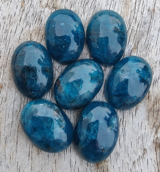 AAA+ QUALITY NATURAL NEON APATITE OVAL SHAPE CABOCHON FLAT BACK CALIRATED GEMSTONES, ALL SIZES AVAILABLE
