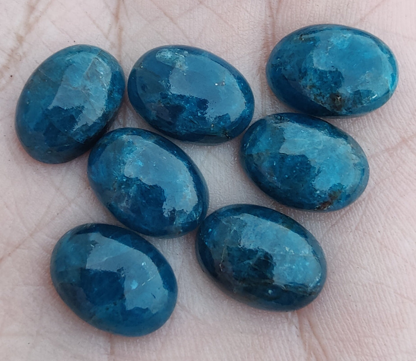 AAA+ QUALITY NATURAL NEON APATITE OVAL SHAPE CABOCHON FLAT BACK CALIRATED GEMSTONES, ALL SIZES AVAILABLE