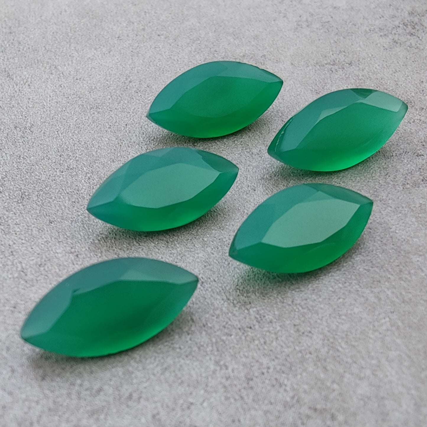 AAA+ QUALITY NATURAL GREEN ONYX MARQUISE SHAPE FACETED CUT CALIBRATED GEMSTONES, ALL SIZES AVAILABLE