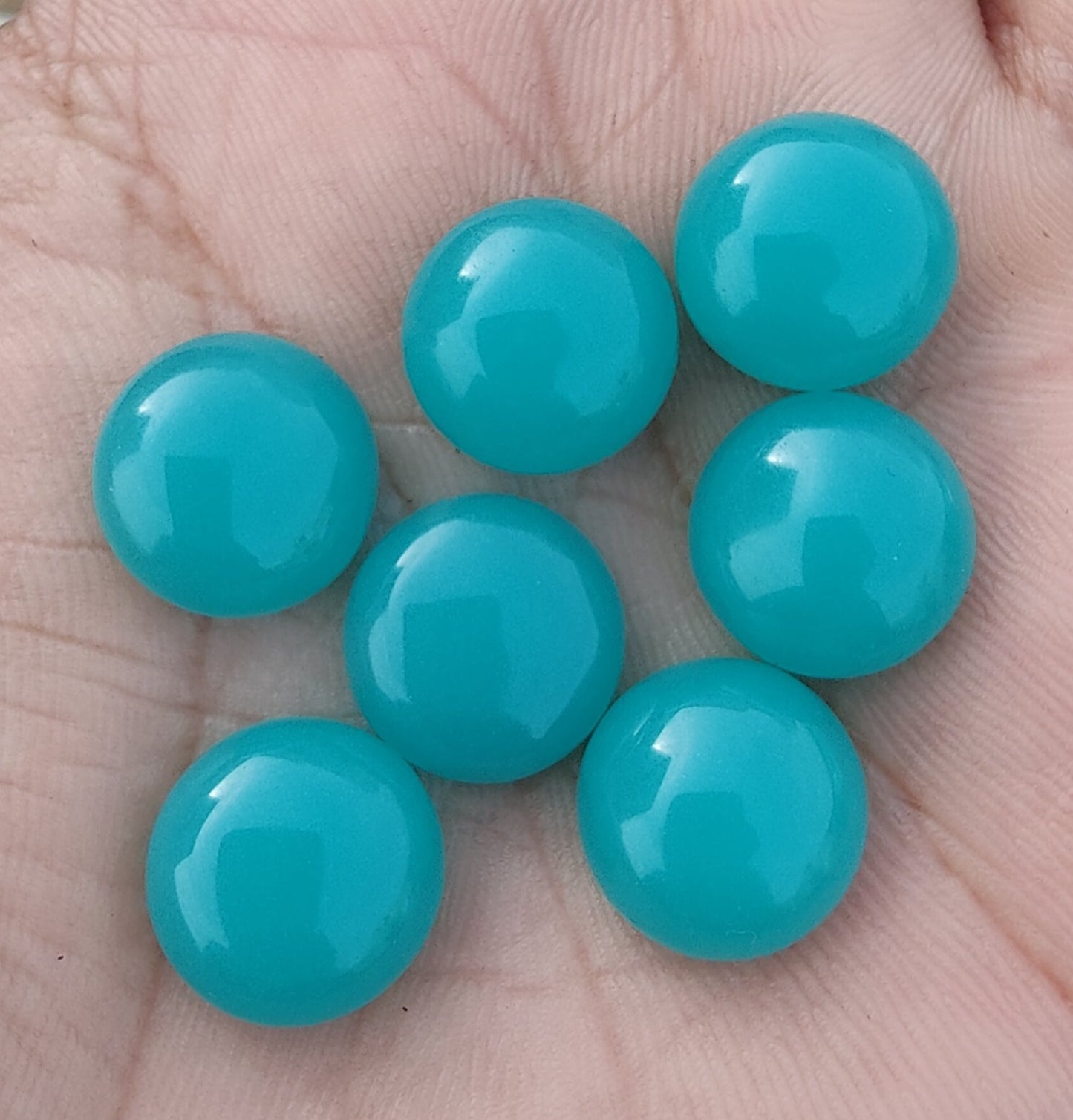 AAA+ QUALITY NATURAL BLUE CHALCEDONY ROUND SHAPE CABOCHON FLAT BACK CALIBRATED GEMSTONES, ALL SIZES AVAILABLE