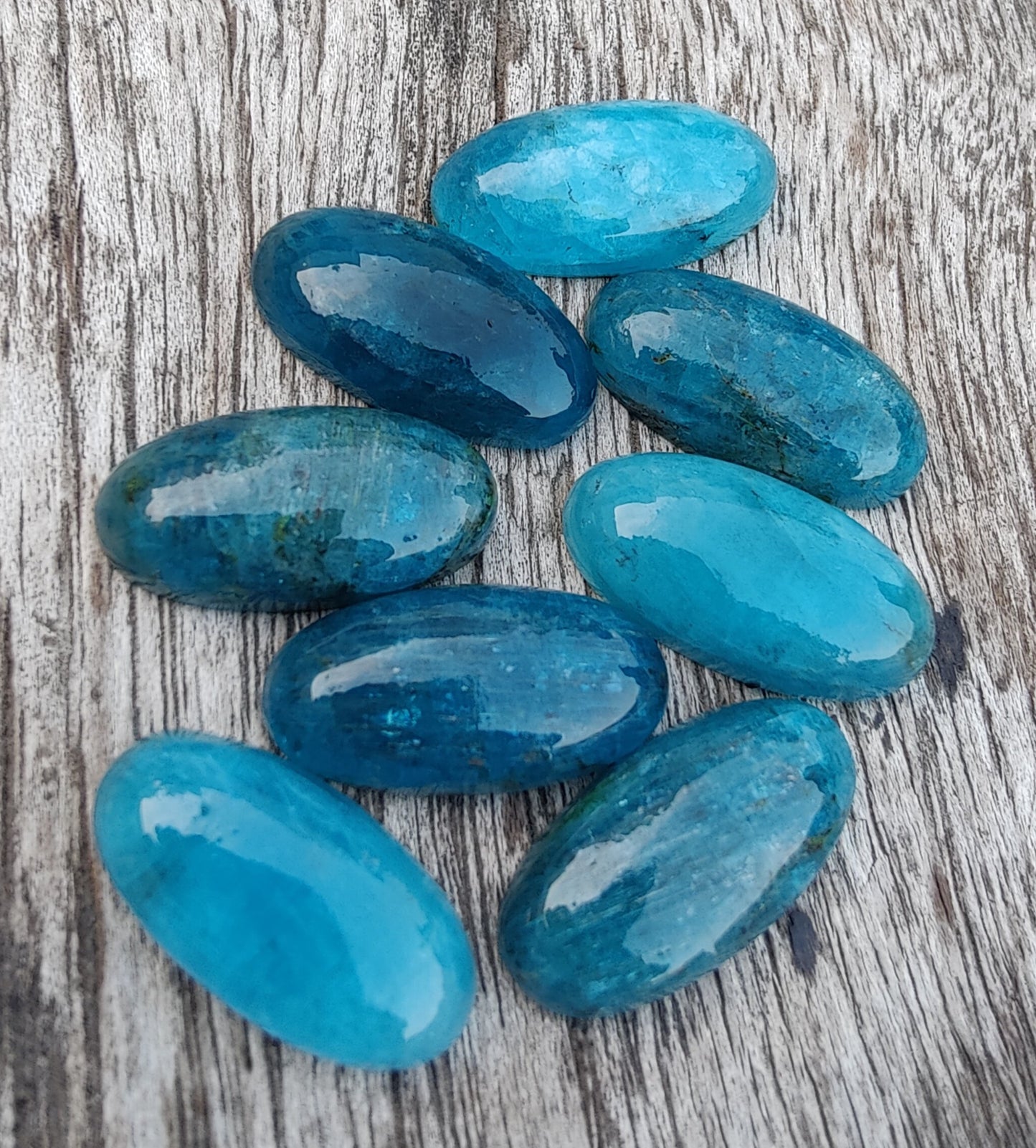AAA+ QUALITY NATURAL NEON APATITE BIG OVAL SHAPE CABOCHON FLAT BACK CALIBRATED BEDA SHAPE GEMSTONES, ALL SIZES AVAILABLE