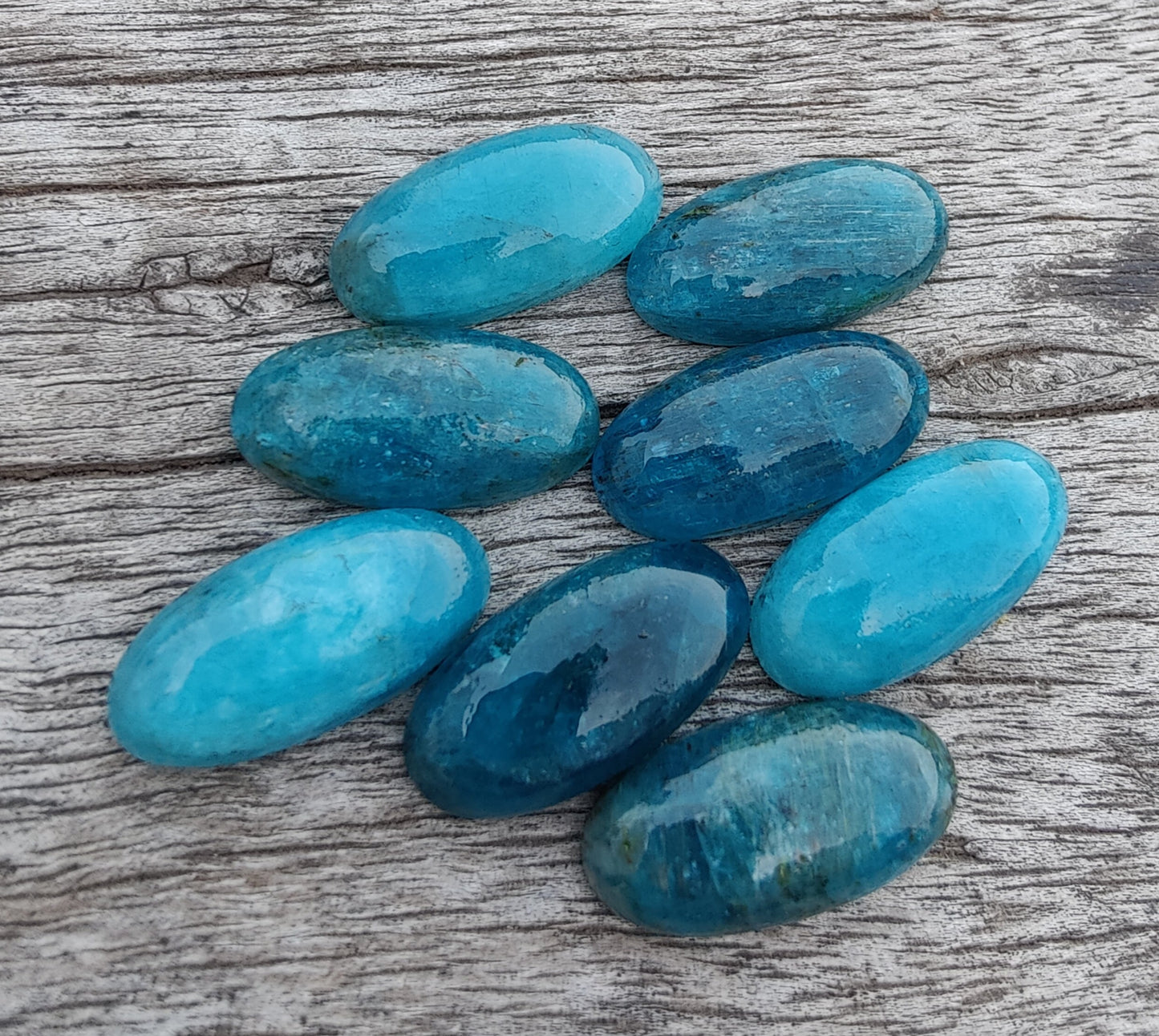 AAA+ QUALITY NATURAL NEON APATITE BIG OVAL SHAPE CABOCHON FLAT BACK CALIBRATED BEDA SHAPE GEMSTONES, ALL SIZES AVAILABLE