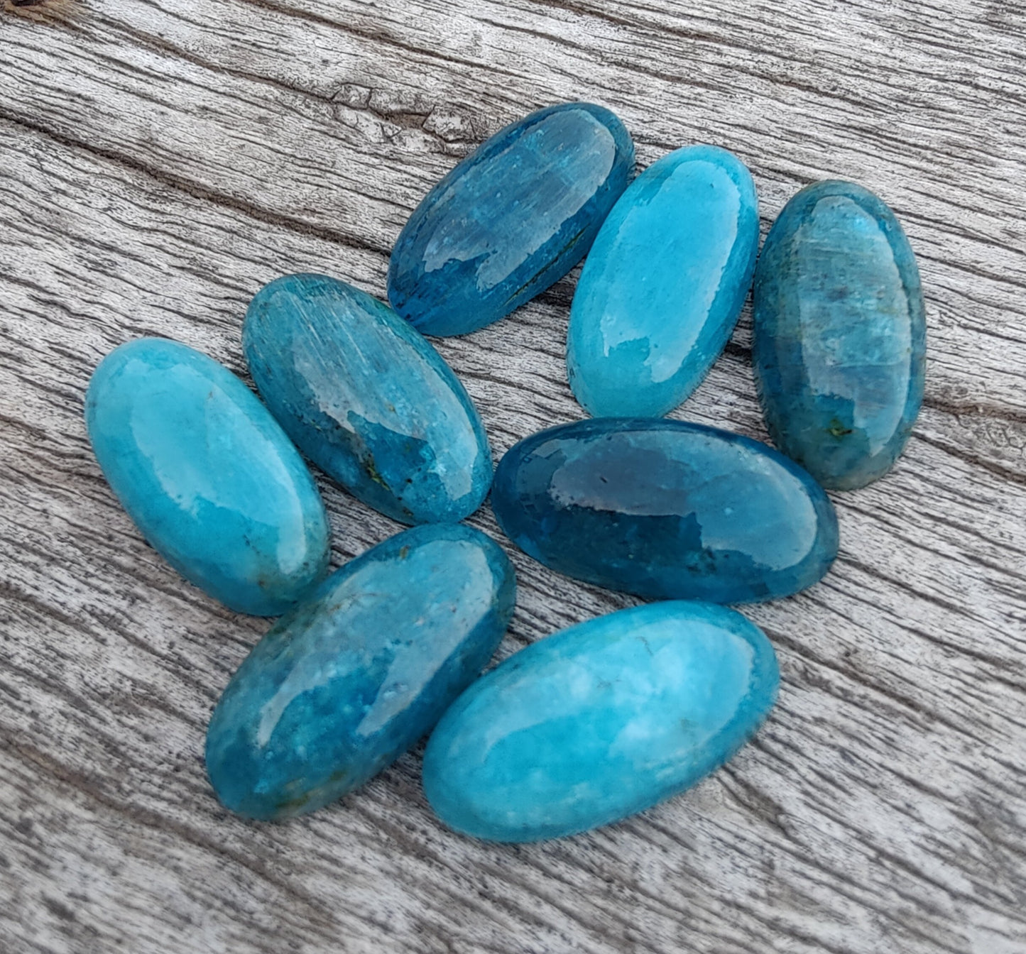 AAA+ QUALITY NATURAL NEON APATITE BIG OVAL SHAPE CABOCHON FLAT BACK CALIBRATED BEDA SHAPE GEMSTONES, ALL SIZES AVAILABLE