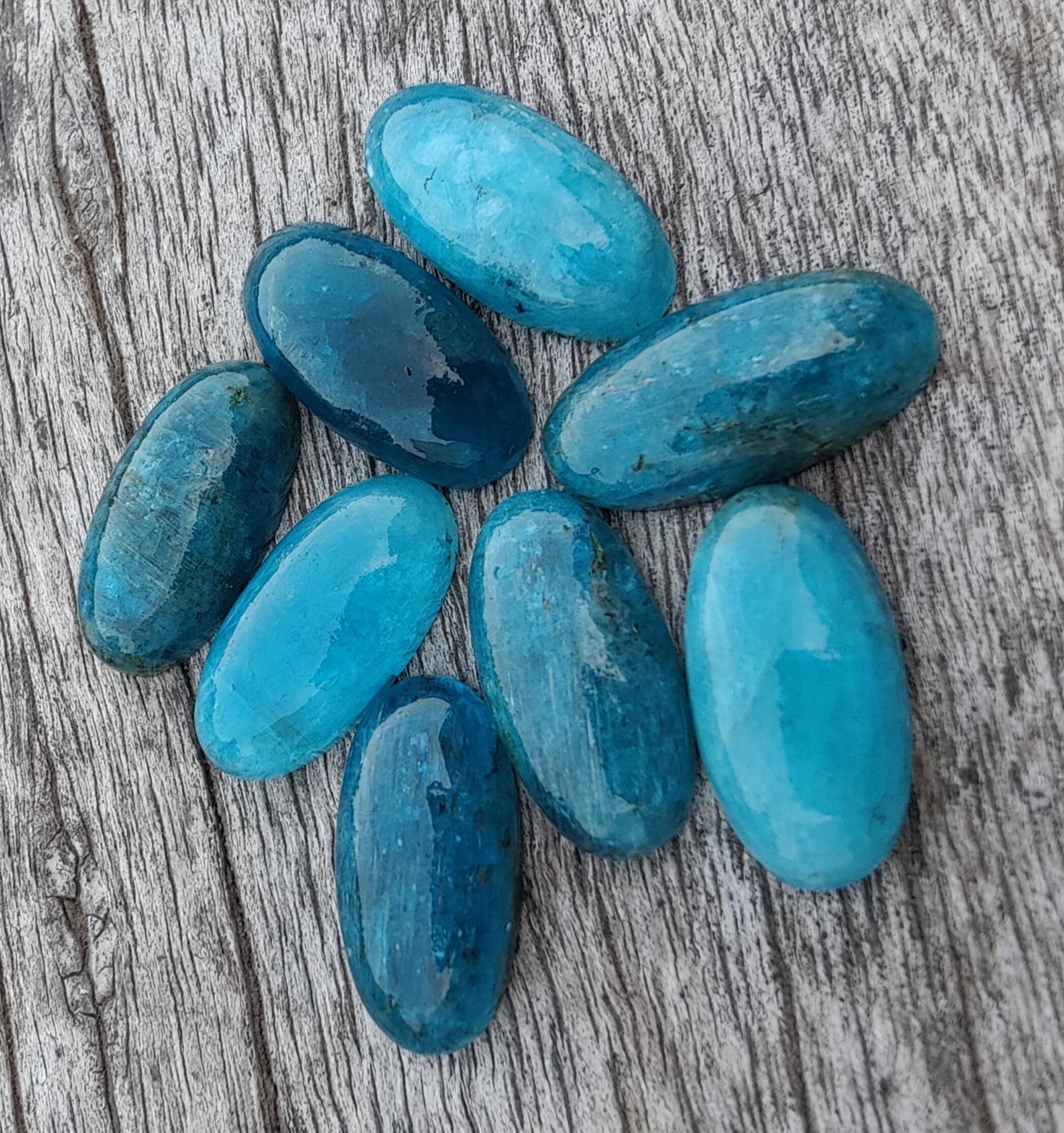 AAA+ QUALITY NATURAL NEON APATITE BIG OVAL SHAPE CABOCHON FLAT BACK CALIBRATED BEDA SHAPE GEMSTONES, ALL SIZES AVAILABLE