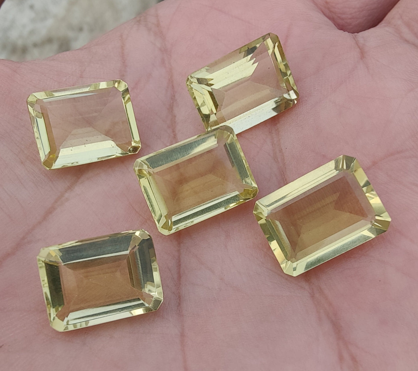 AAA+ QUALITY NATURAL LEMON QUARTZ RECTANGLE SHAPE FACETED CUT FLAT BACK CALIBRATED WHOLESALE GEMSTONES, ALL SIZES AVAILABLE