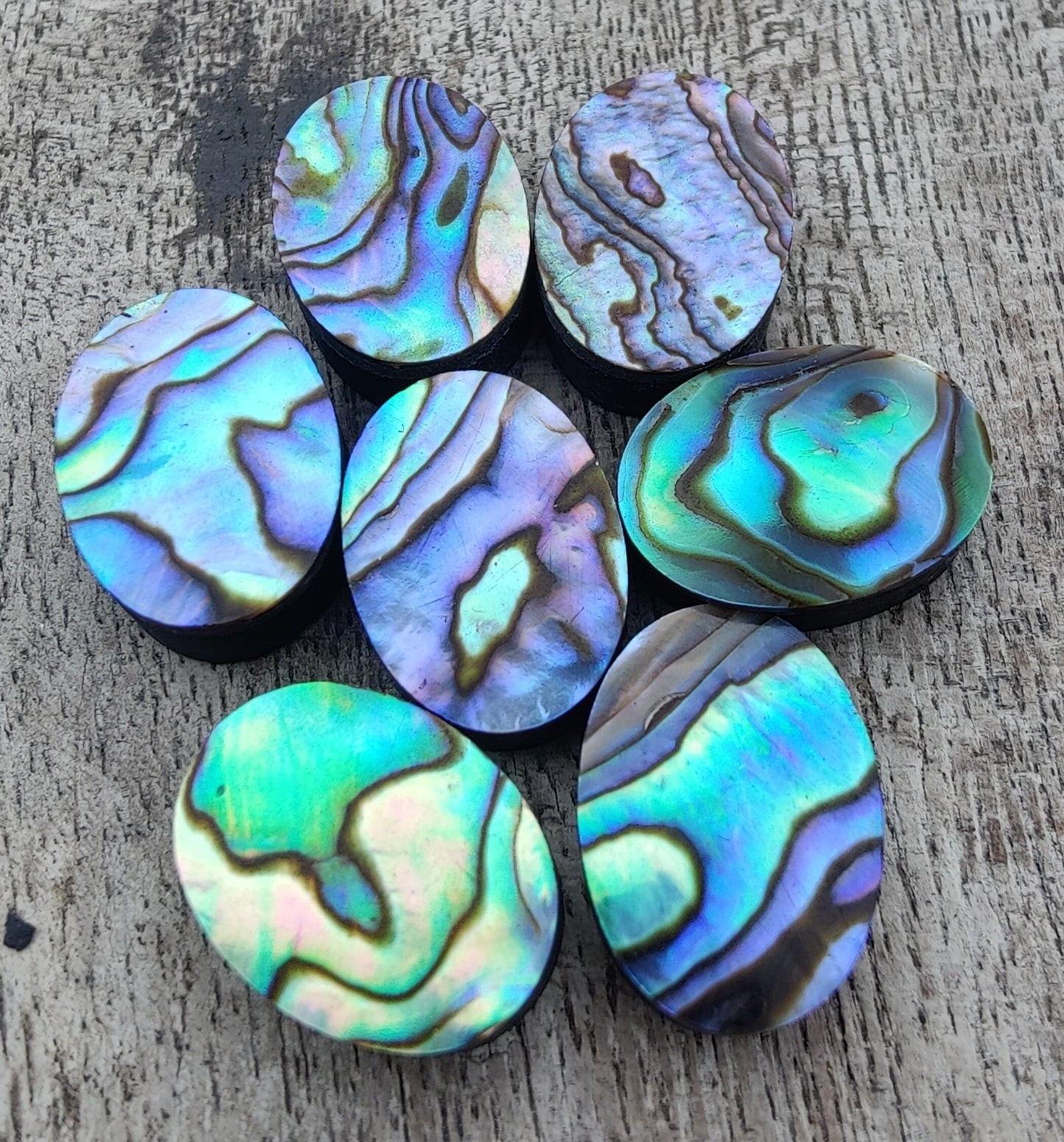 TOP QUALITY NATURAL ABALONE SHELL OVAL SHAPE CABOCHON FLAT BACK CALIBRATED WHOLESALE LOOSE GEMSTONES, ALL SIZES AVAILABLE