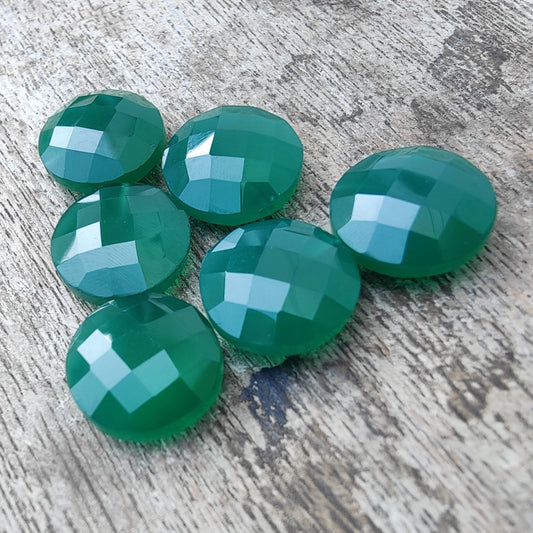 AAA+ QUALITY NATURAL GREEN ONYX ROUND SHAPE CHACKER CUT FLAT BACK CALIBRATED GEMSTONES, ALL SIZES AVAILABLE