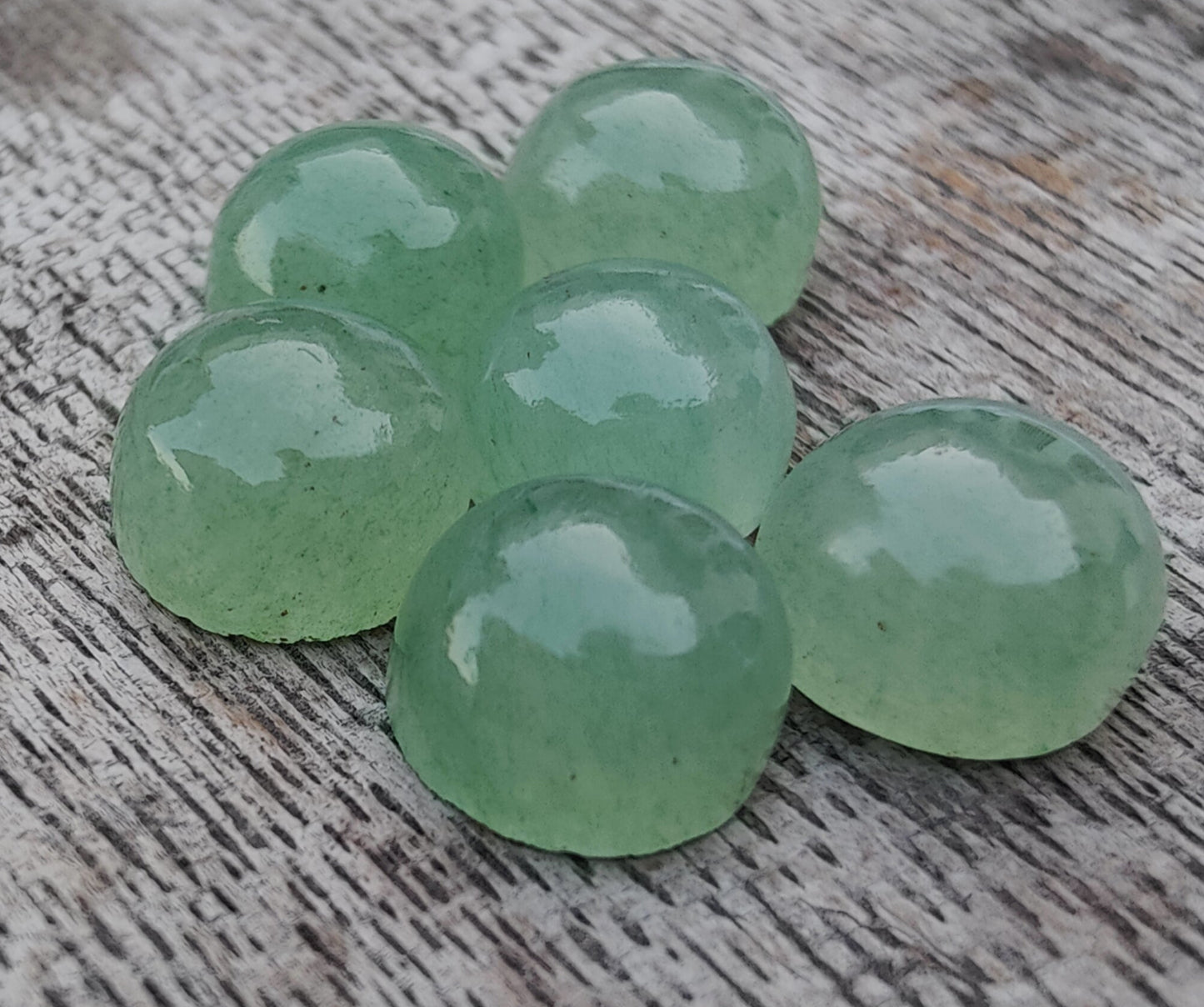 AAA+ Quality Natural Aventurine Round Shape Cabochon Flat Back Calibrated Wholesale Gemstones, All Sizes Available