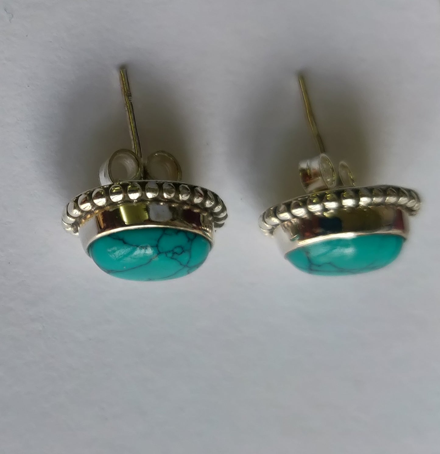 925 SOLID STERLING SILVER NATURAL TURQUOISE GEMSTONE STUD EARRING