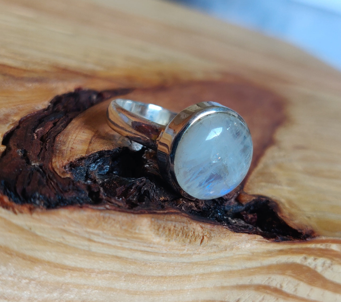 925 SOLID STERLING SILVER NATURAL RAINBOW MOONSTONE GEMSTONES HANDMADE RING, ALL SIZES AVAILABLE