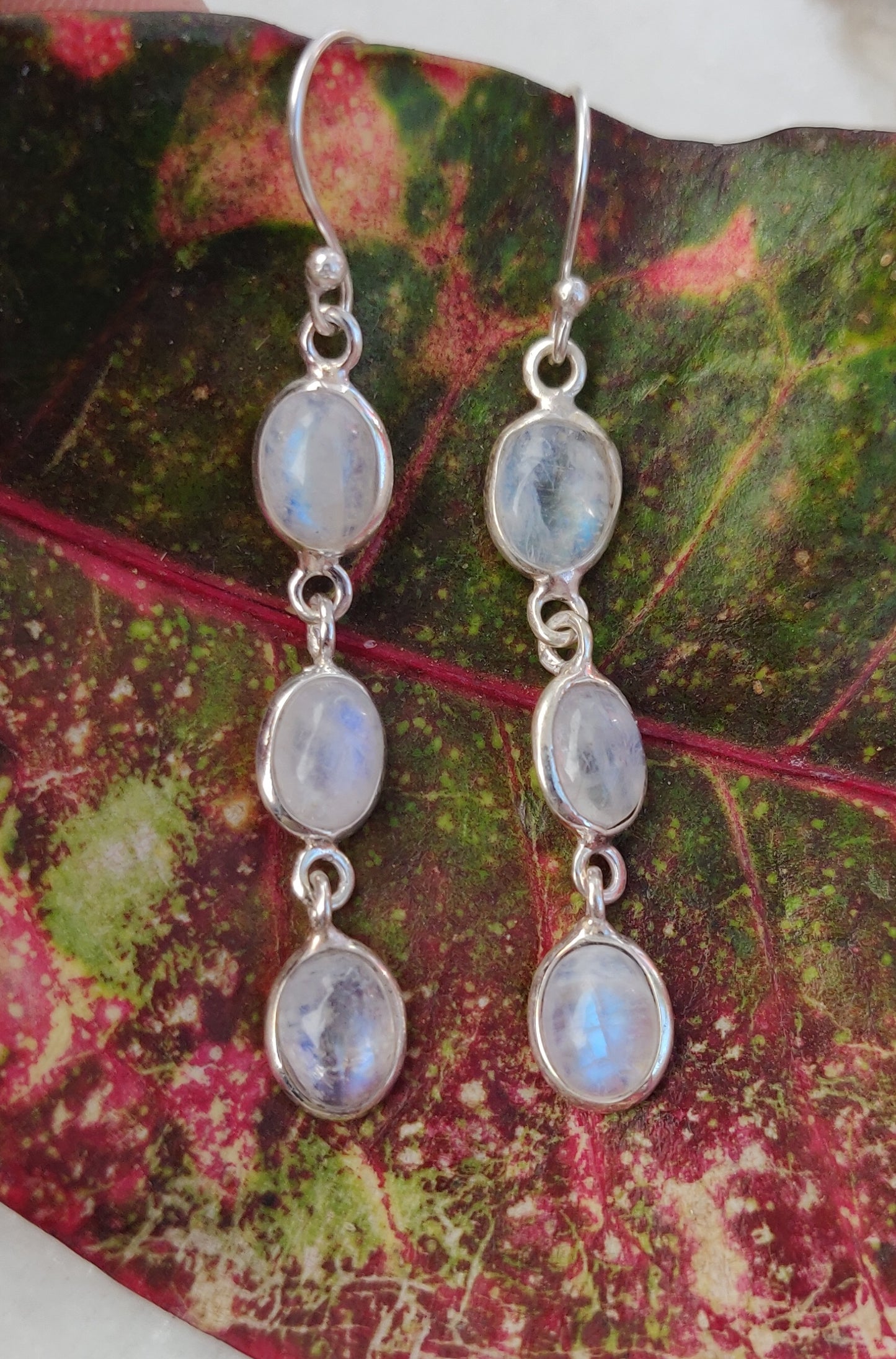925 SOLID STERLING SILVER NATURAL RAINBOW MOONSTONE GEMSTONE HOOK EARRING