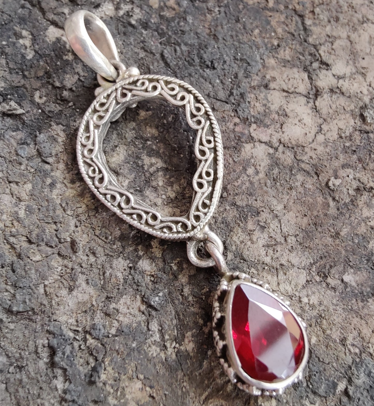 925 SOLID STERLING SILVER NATURAL GARNET GEMSTONE HOOK EARRING