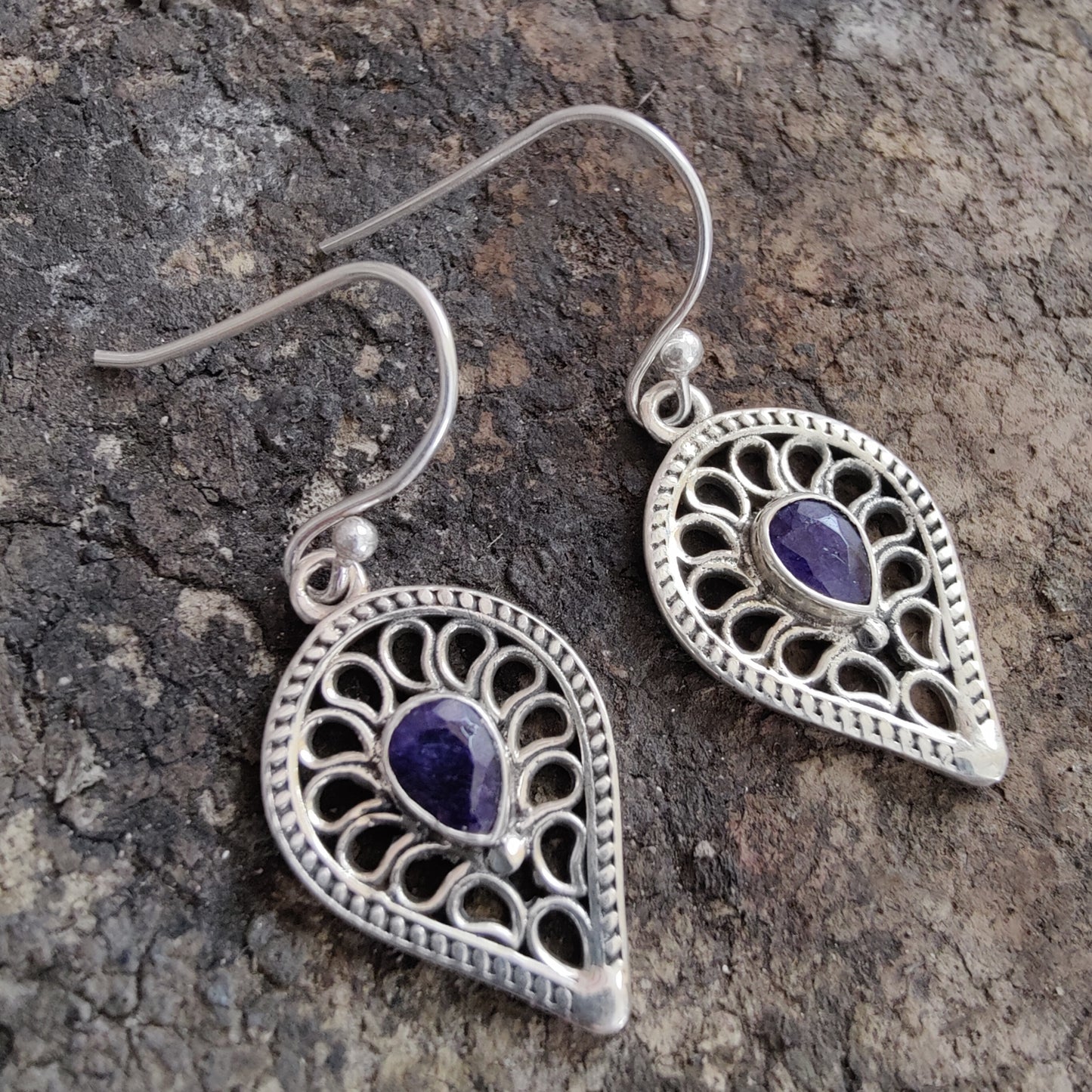 925 SOLID STERLING SILVER NATURAL BLUE SAPPHIRE GEMSTONE HOOK EARRING