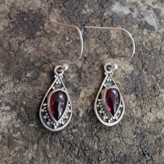 925 SOLID STERLING SILVER NATURAL GARNET GEMSTONE HOOK EARRING