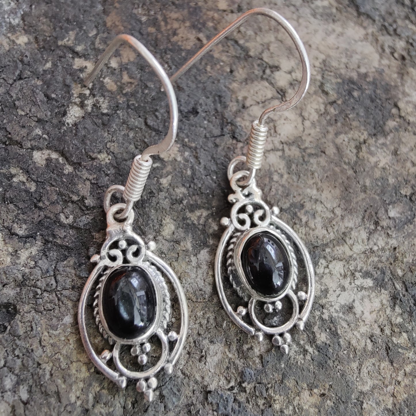 925 SOLID STERLING SILVER NATURAL BLACK ONYX GEMSTONE HOOK EARRING