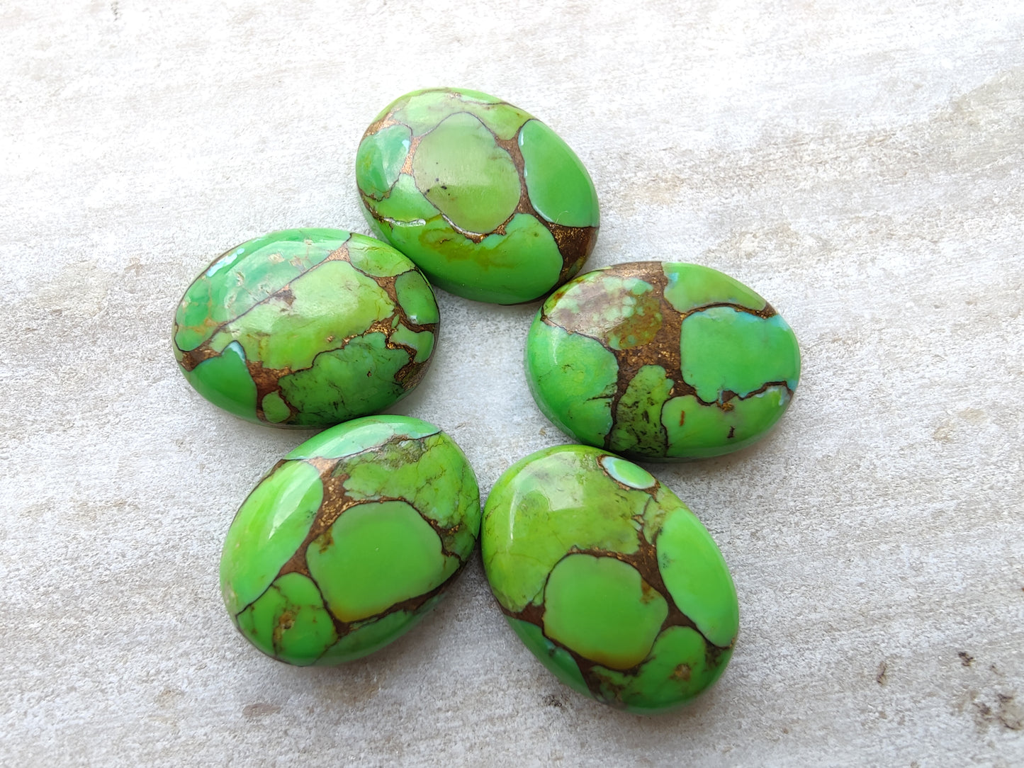 AAA+ QUALITY NATURAL GREEN COPPER TURQUOISE OVAL SHAPE FLAT BACK CABOCHON CALIBRATED GEMSTONES, ALL SIZES AVAILABLE