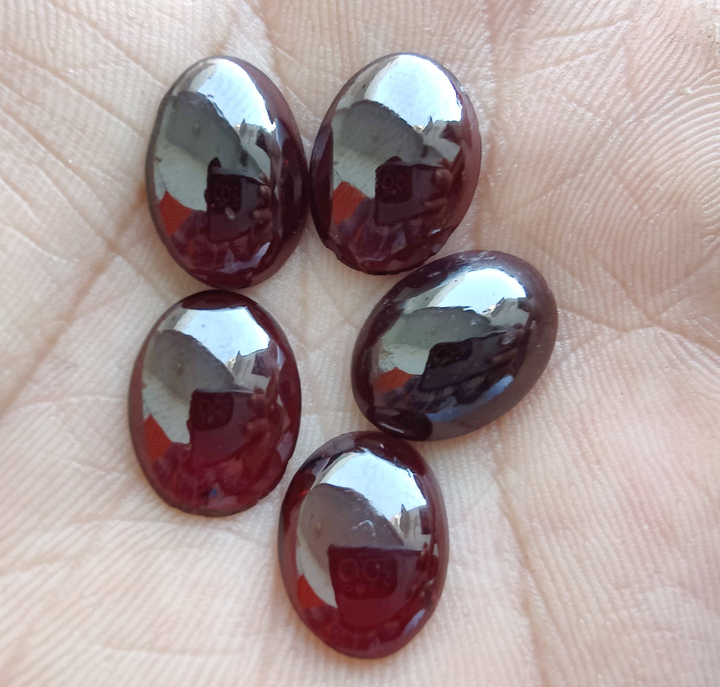 NATURAL GARNET OVAL SHAPE CABOCHON FLAYT BACK CALIBRATED AAA+ QUALITY GEMSTONES, ALL SIZES AVAILABLE