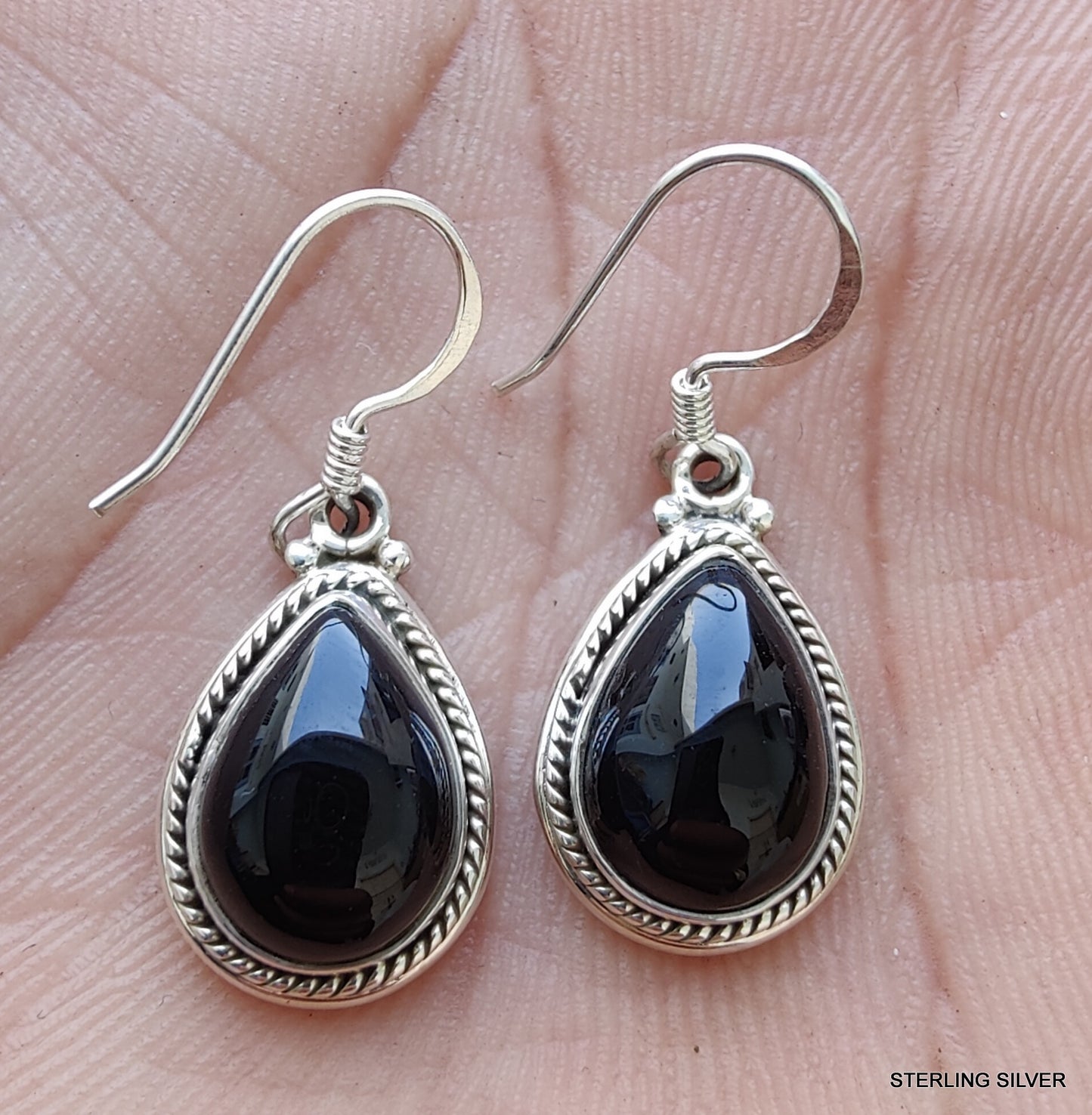 925 SOLID STERLING SILVER NATURAL BLACK ONYX GEMSTONE HOOK EARRING