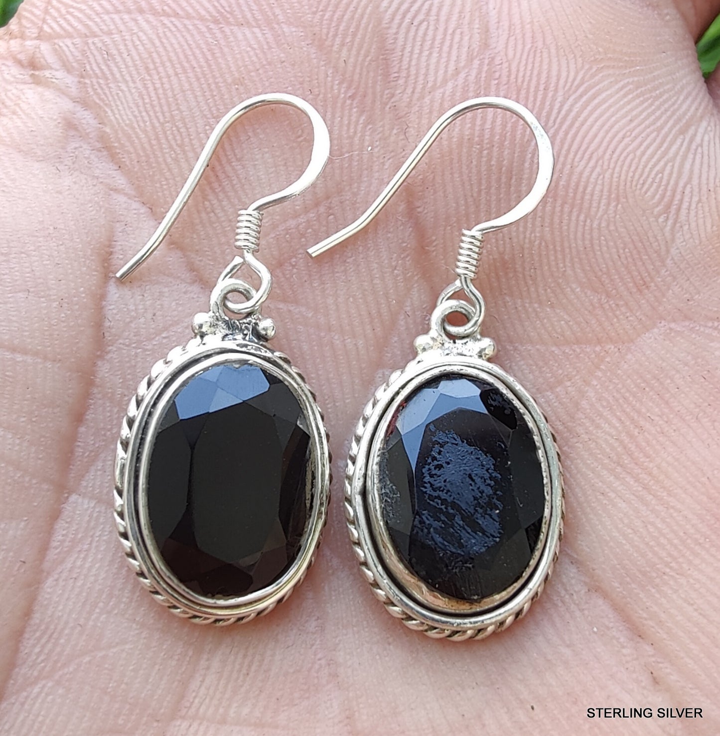 925 SOLID STERLING SILVER NATURAL BLACK ONYX GEMSTONE HOOK EARRING