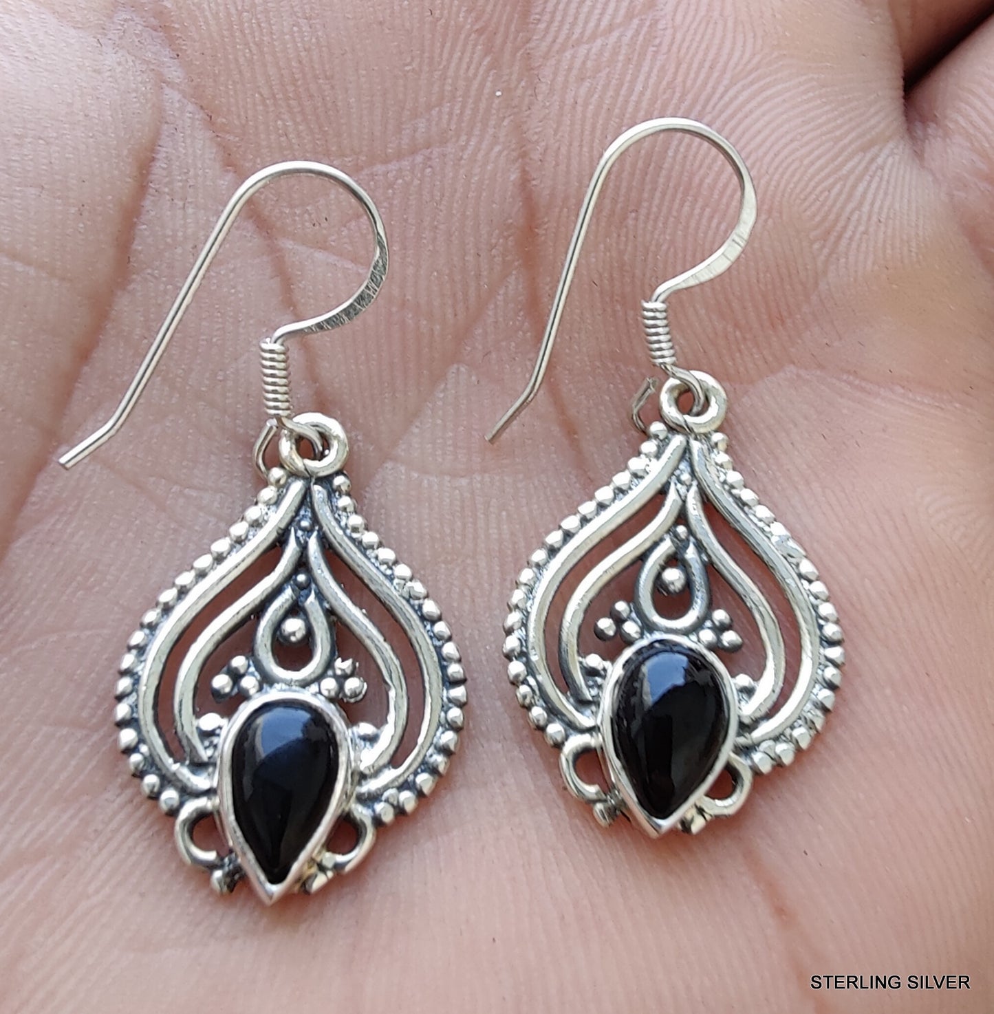 925 SOLID STERLING SILVER NATURAL BLACK ONYX GEMSTONE HOOK EARRING