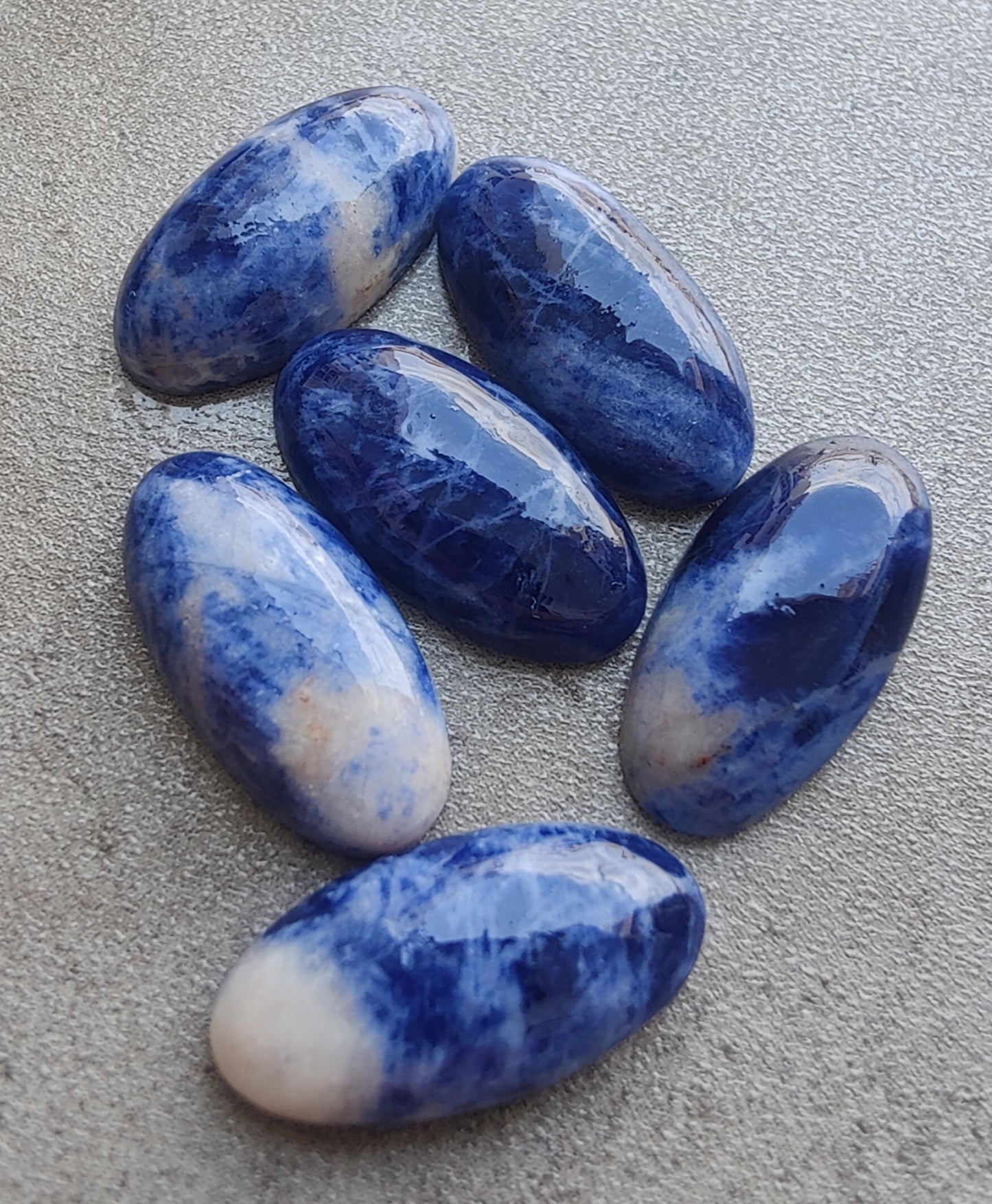 AAA+ QUALITY NATURAL SODALITE BIG OVAL SHAPE CABOCHON FLAT BACK CALIBRATED BEDA SHAPE GEMSTONES, ALL SIZES AVAILABLE