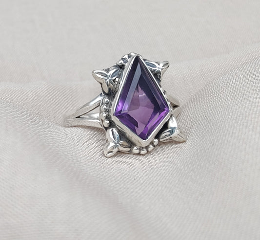 925 SOLID STERLING SILVER NATURAL AMETHYST GEMSTONE HANDMADE RING, ALL SIZES AVAILABLE
