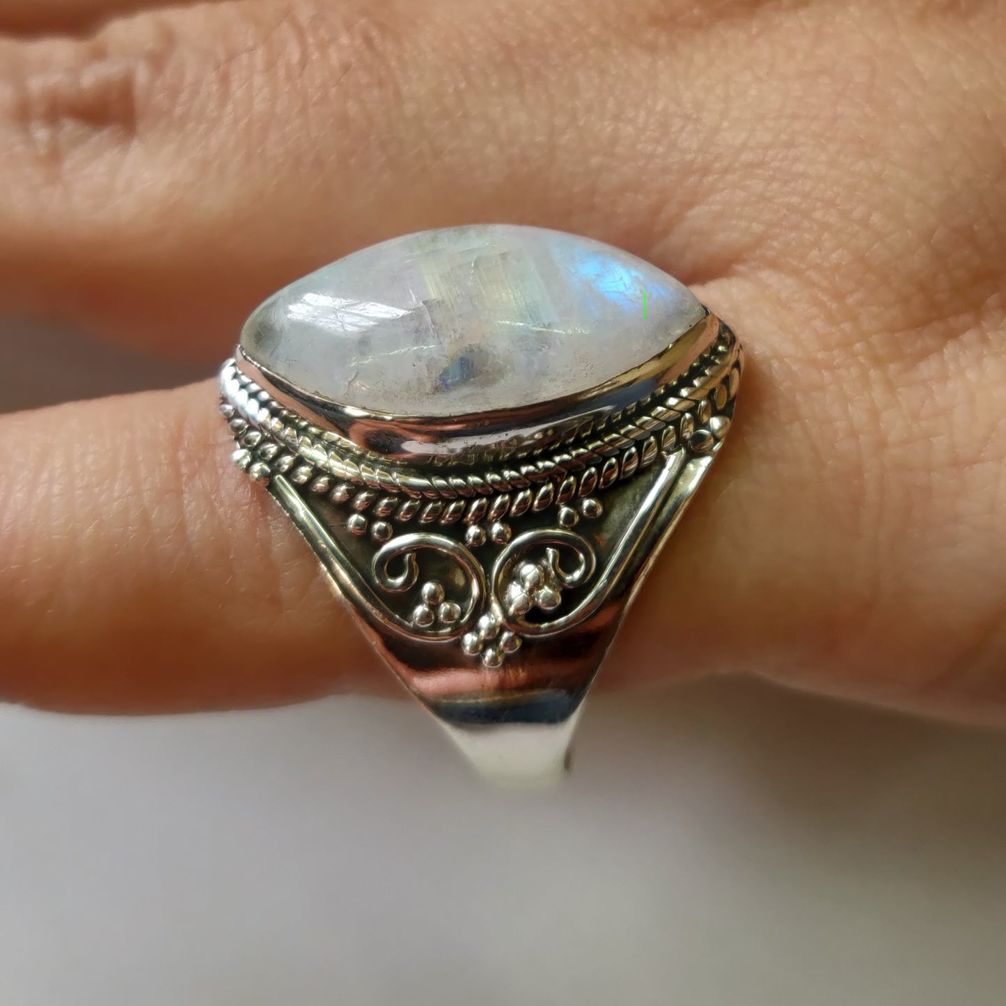 925 SOLID STERLING SILVER NATURAL RAINBOW MOONSTONE GEMSTONES HANDMADE RING, ALL SIZES AVAILABLE