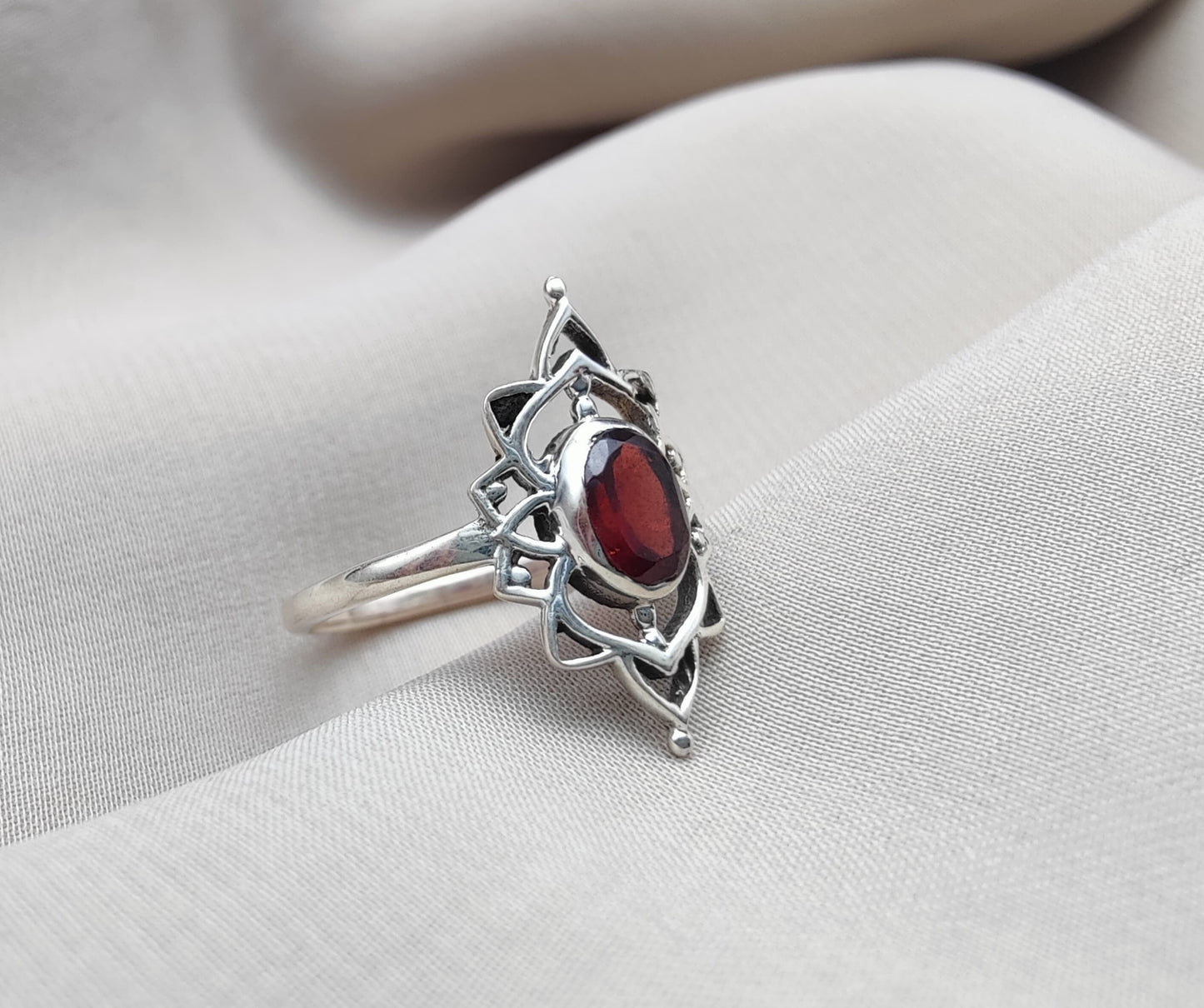 925 SOLID STERLING SILVER NATURAL GARNET GEMSTONES HANDMADE RING, ALL SIZES AVAILABLE