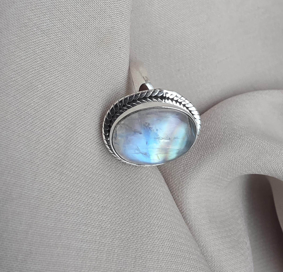 Rainbow Moonstone Ring : 925 Sterling Silver Blue Flash Crystal Ring June Birthstone Jewelry