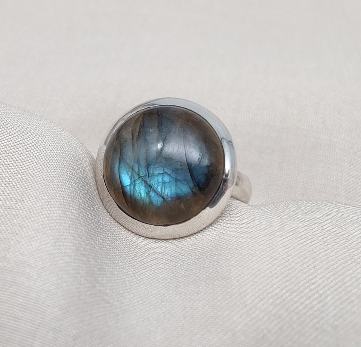 Blue Flash Labradorite Ring: 925 Sterling Silver Boho Jewelry