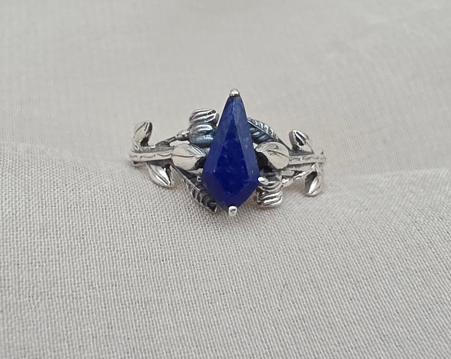 925 SOLID STERLING SILVER NATURAL LAPIS LAZULI GEMSTONE HANDMADE RING, LEAF DEGISN BRIDAL RING ALL SIZES AVAILABLE