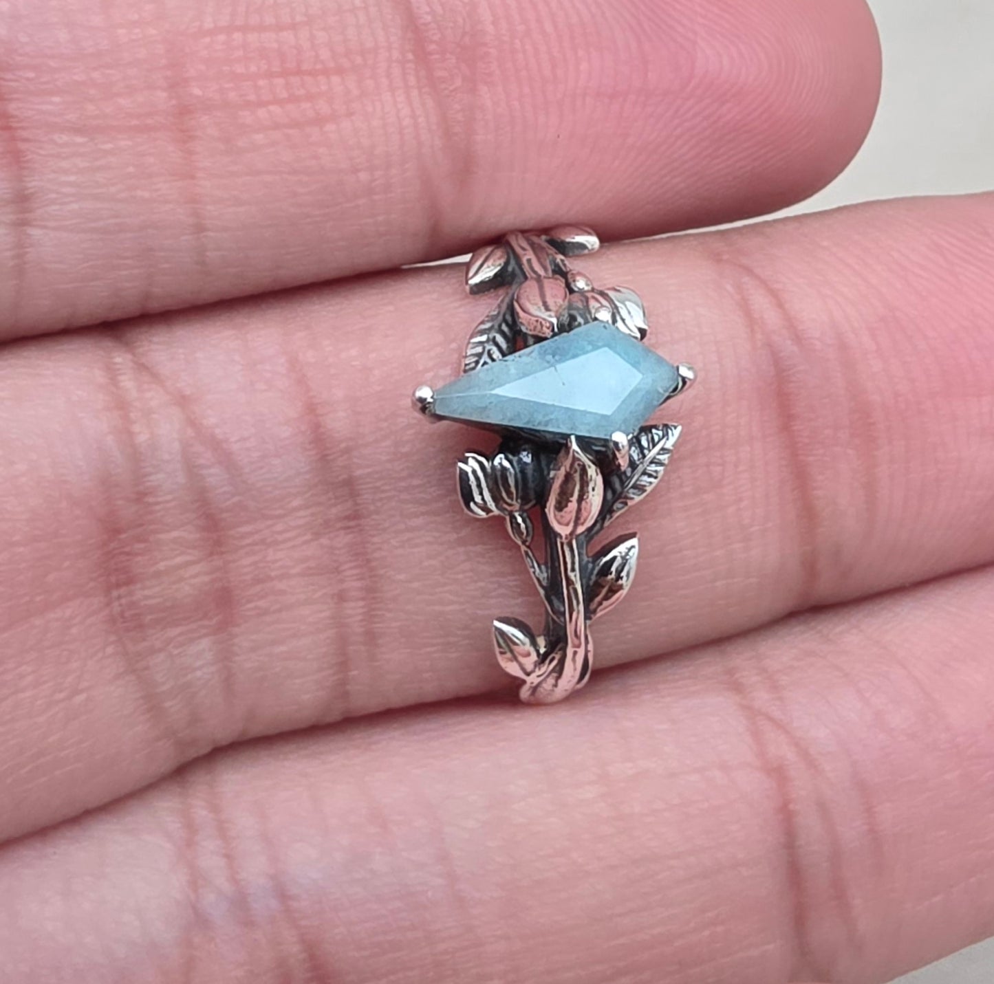 925 SOLID STERLING SILVER NATURAL AQUAMARINE GEMSTONE HANDMADE RING, LEAF DEGISN BRIDAL RING ALL SIZES AVAILABLE